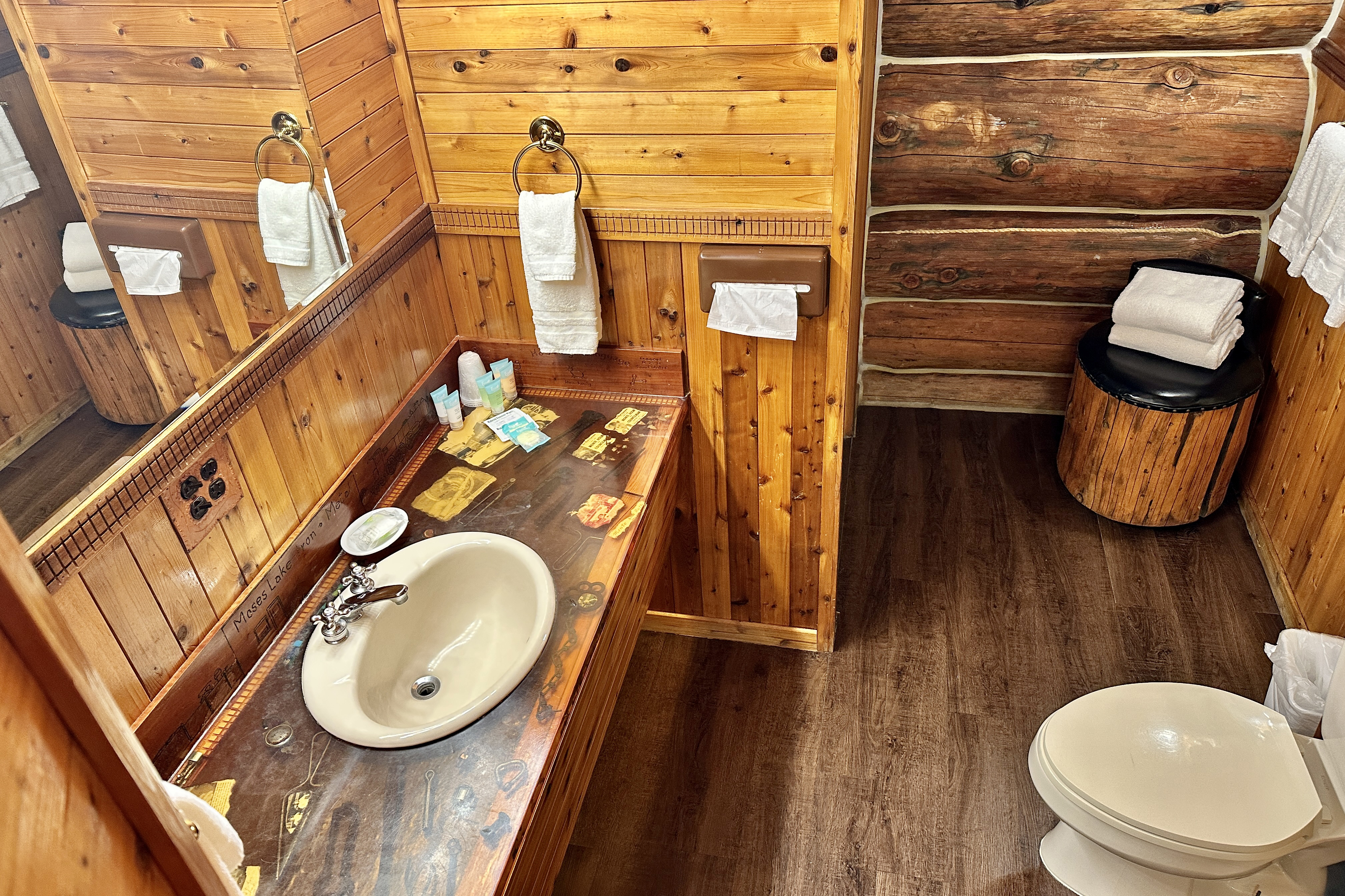 Guest room bath at the Soap Lake Resort, a Dazzler Select by Wyndham in Soap Lake, Washington