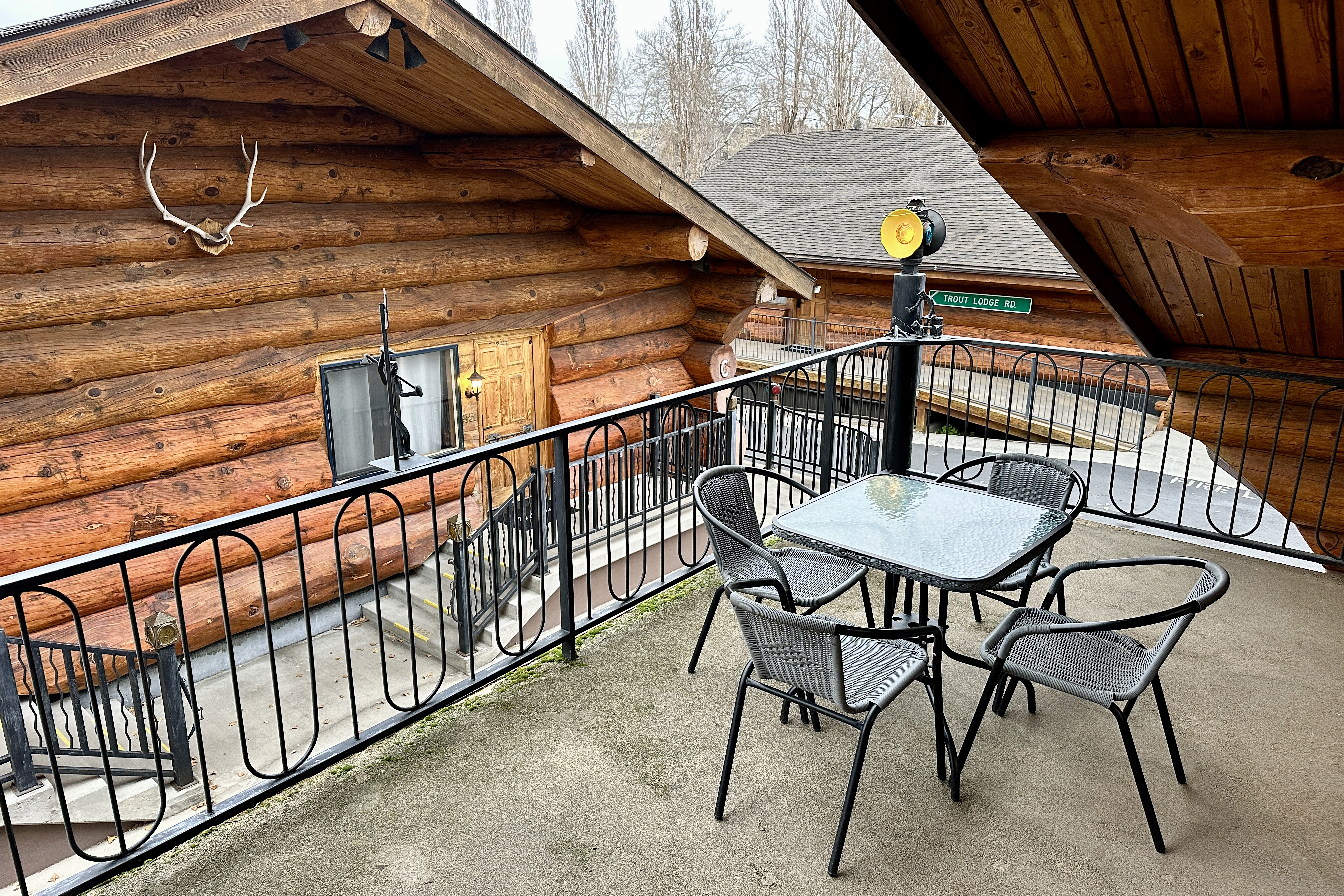 Guest room at the Soap Lake Resort, a Dazzler Select by Wyndham in Soap Lake, Washington