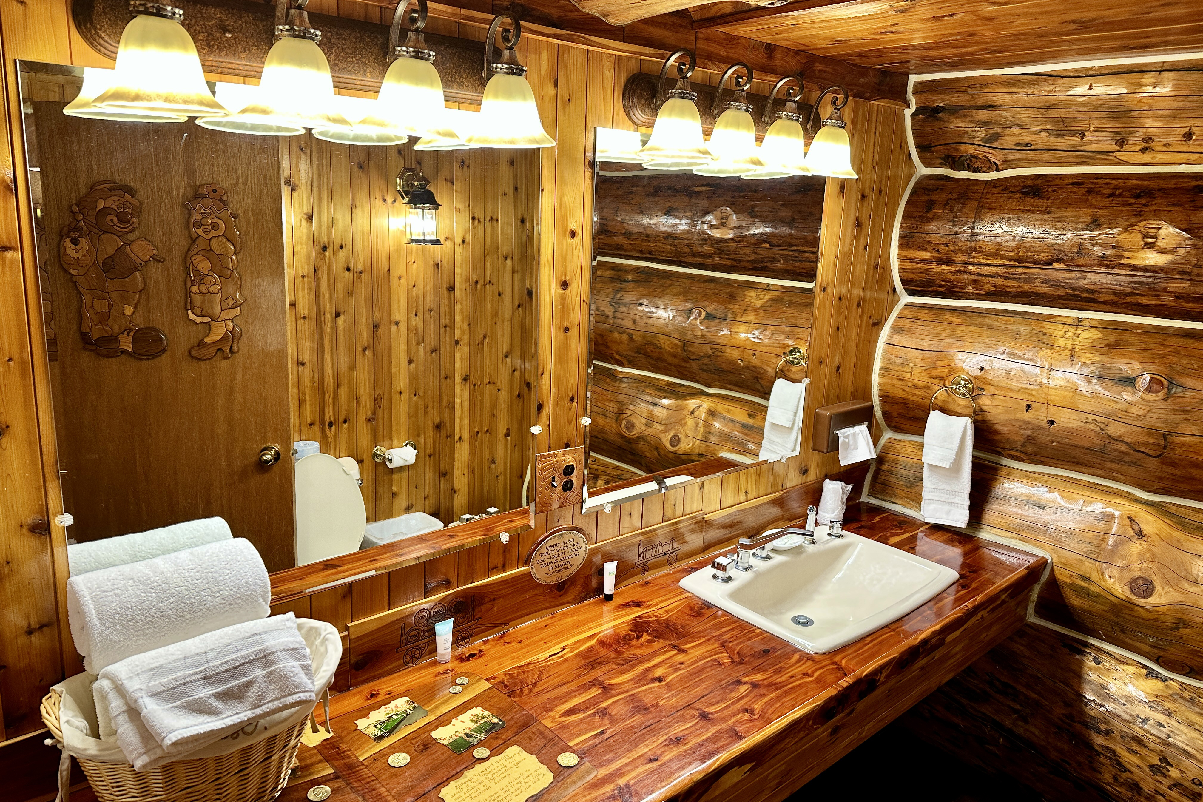 Guest room bath at the Soap Lake Resort, a Dazzler Select by Wyndham in Soap Lake, Washington