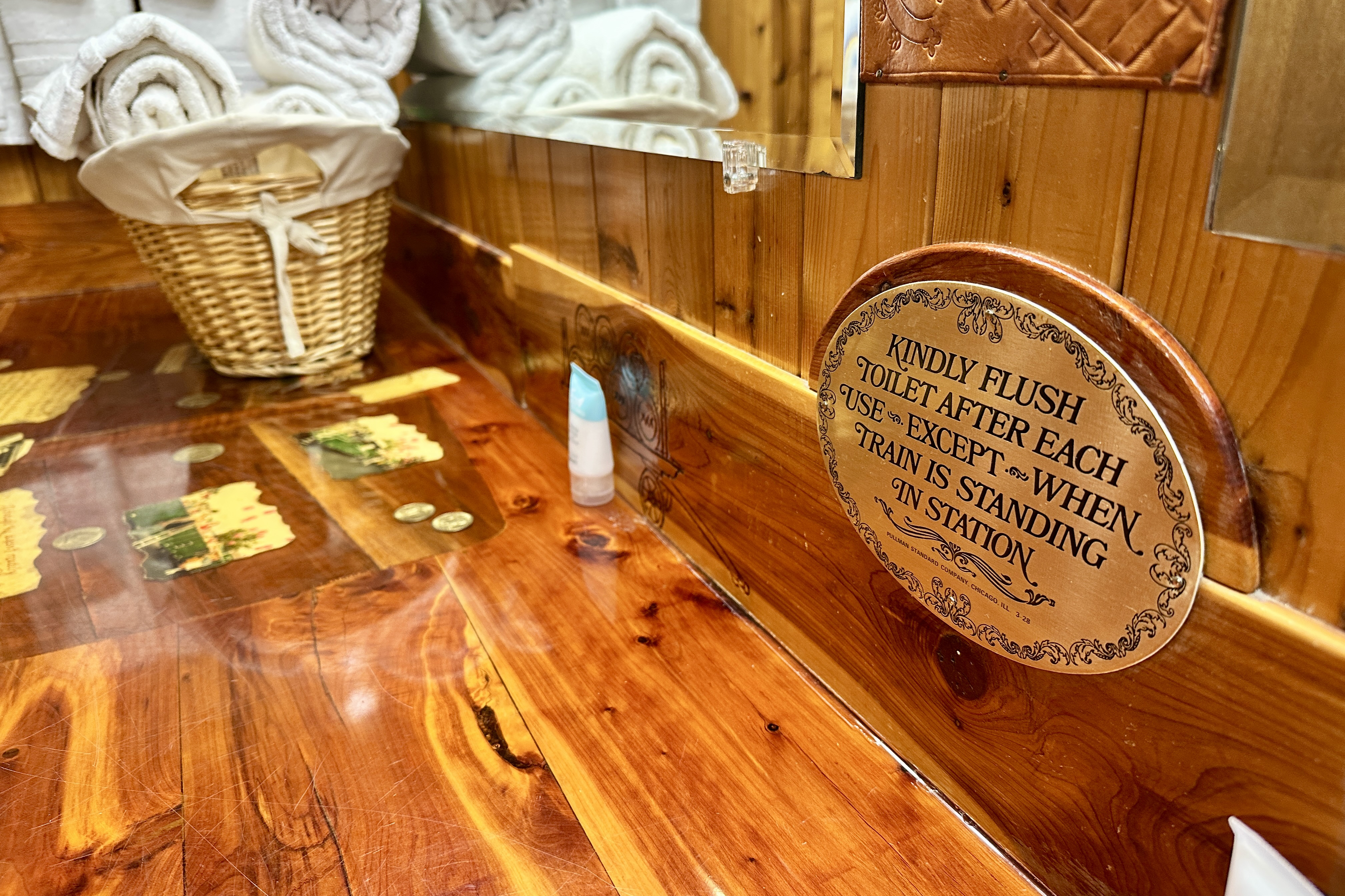 Guest room at the Soap Lake Resort, a Dazzler Select by Wyndham in Soap Lake, Washington