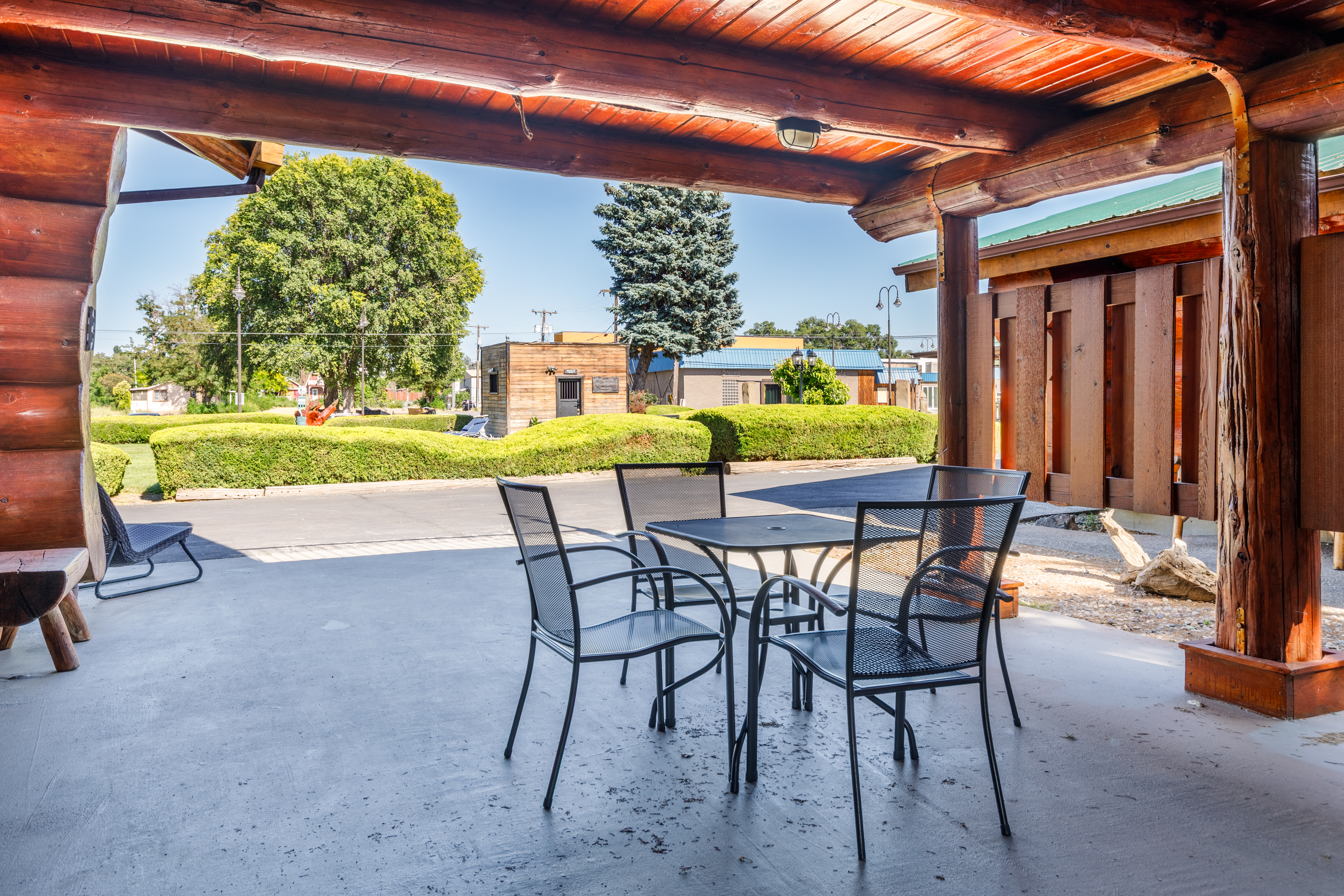 Guest room at the Soap Lake Resort, a Dazzler Select by Wyndham in Soap Lake, Washington