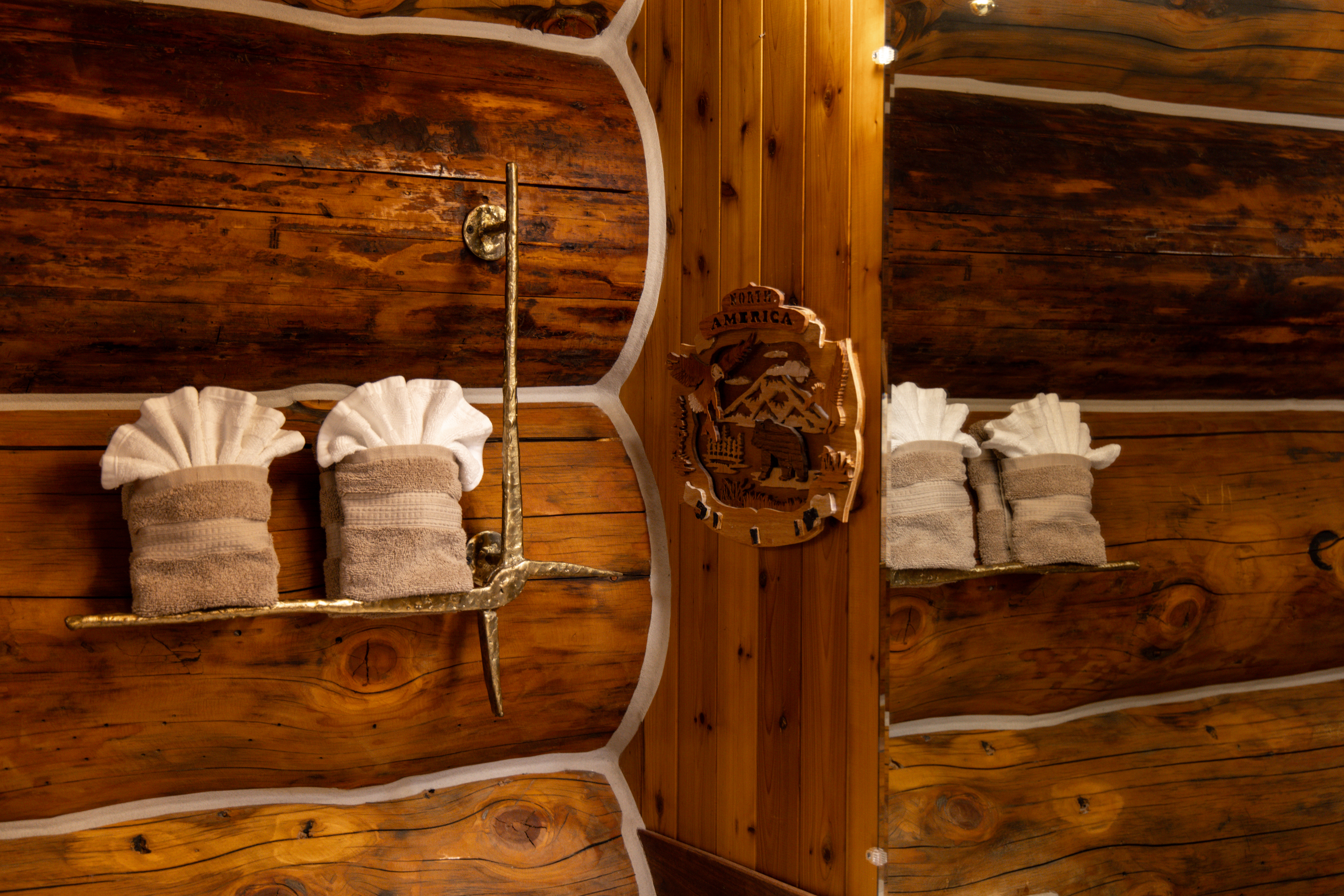 Guest room at the Soap Lake Resort, a Dazzler Select by Wyndham in Soap Lake, Washington