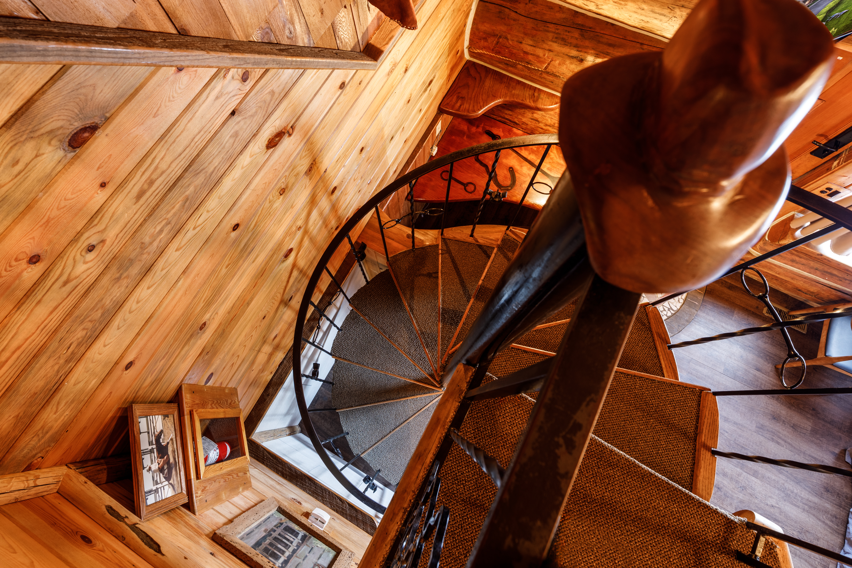 Guest room at the Soap Lake Resort, a Dazzler Select by Wyndham in Soap Lake, Washington