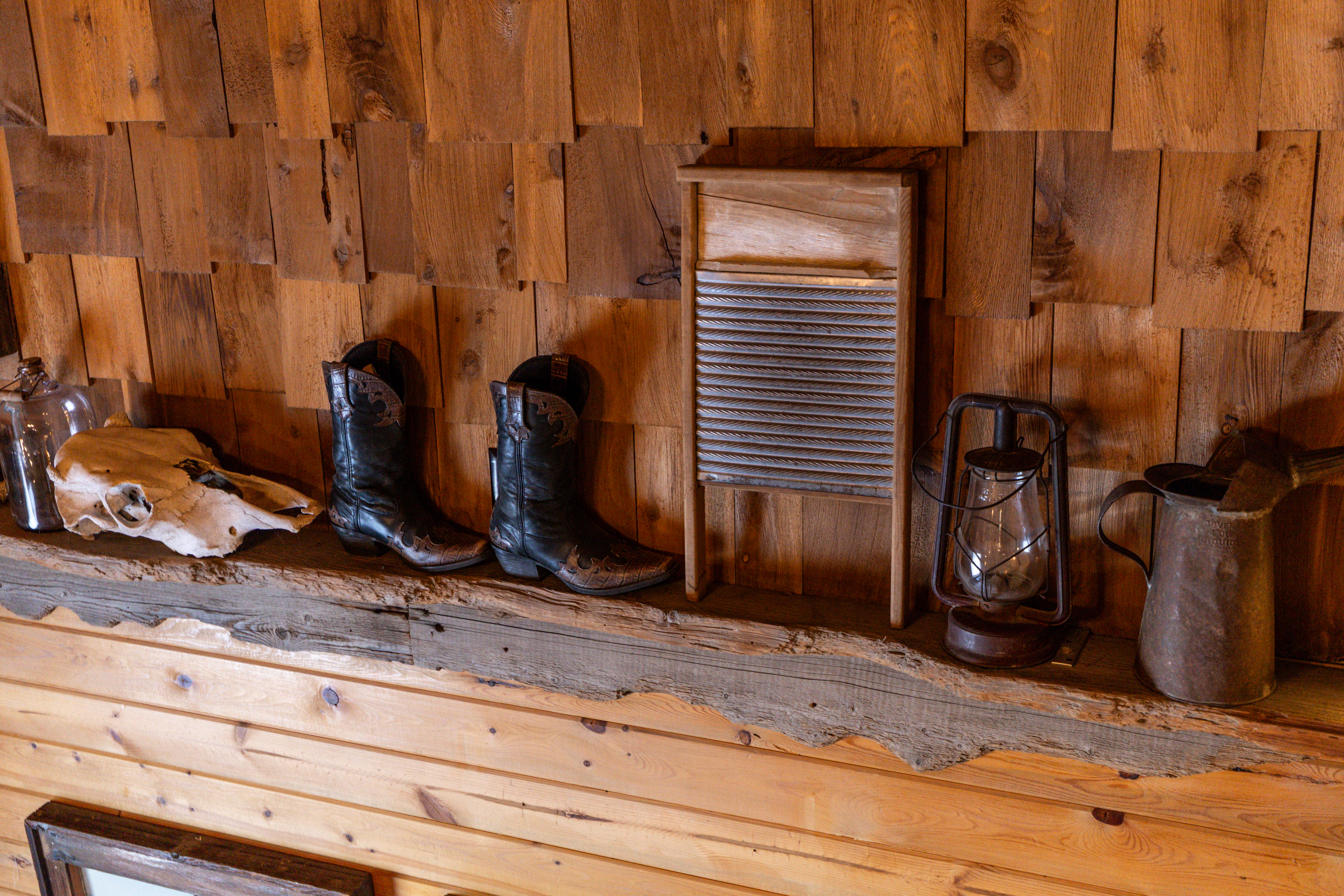 Guest room at the Soap Lake Resort, a Dazzler Select by Wyndham in Soap Lake, Washington