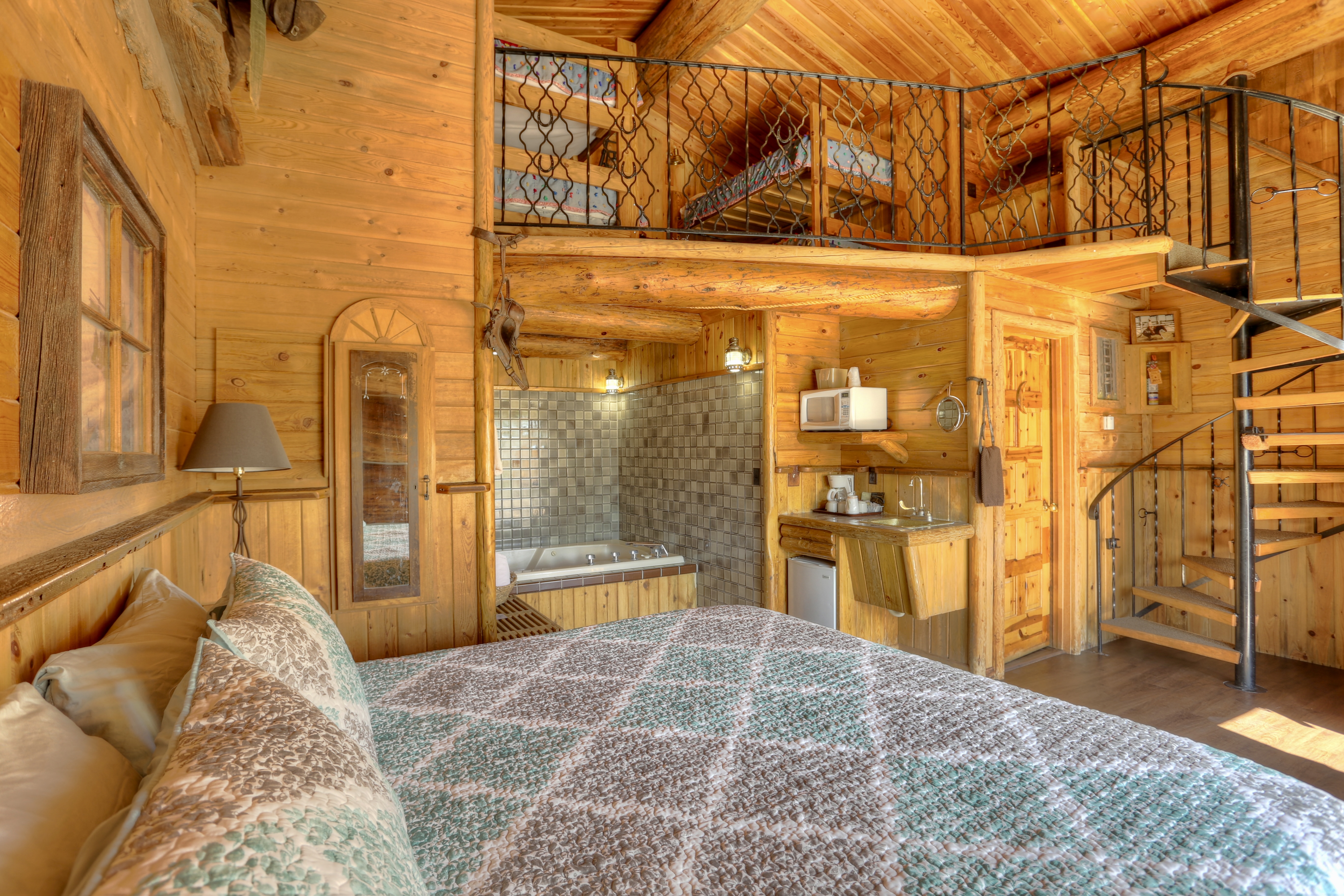 Guest room at the Soap Lake Resort, a Dazzler Select by Wyndham in Soap Lake, Washington