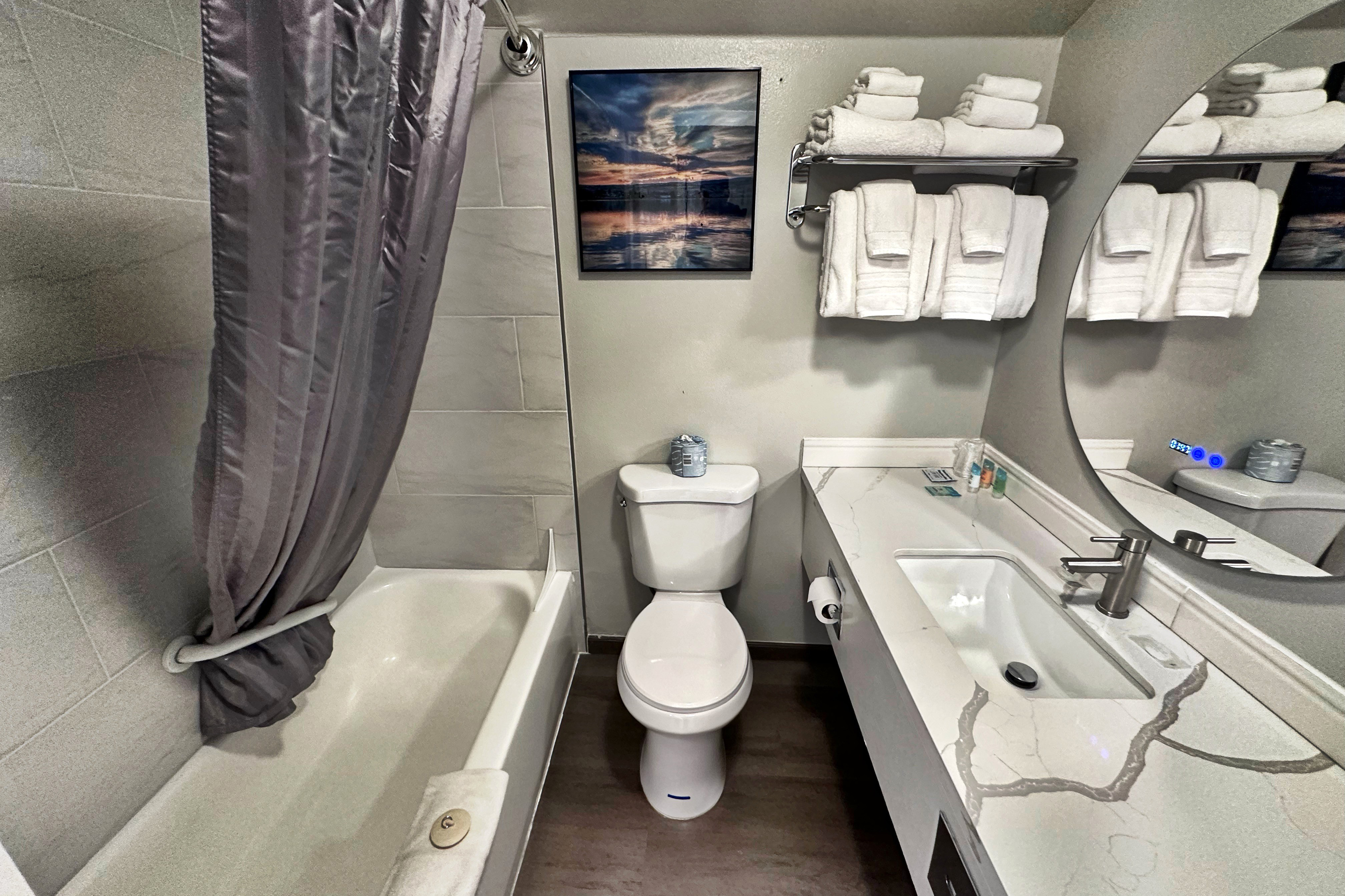 Guest room bath at the Soap Lake Resort, a Dazzler Select by Wyndham in Soap Lake, Washington