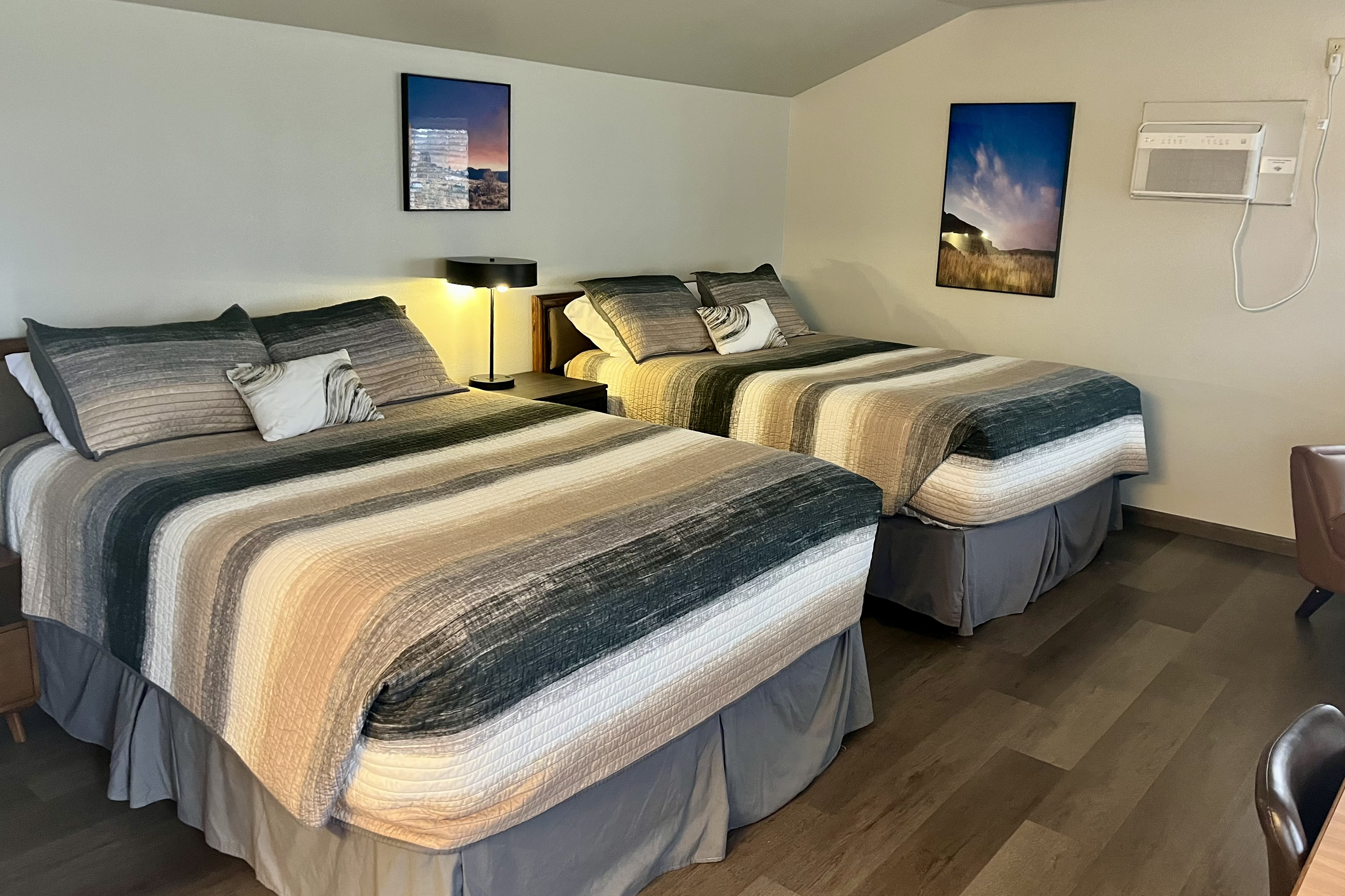 Guest room at the Soap Lake Resort, a Dazzler Select by Wyndham in Soap Lake, Washington
