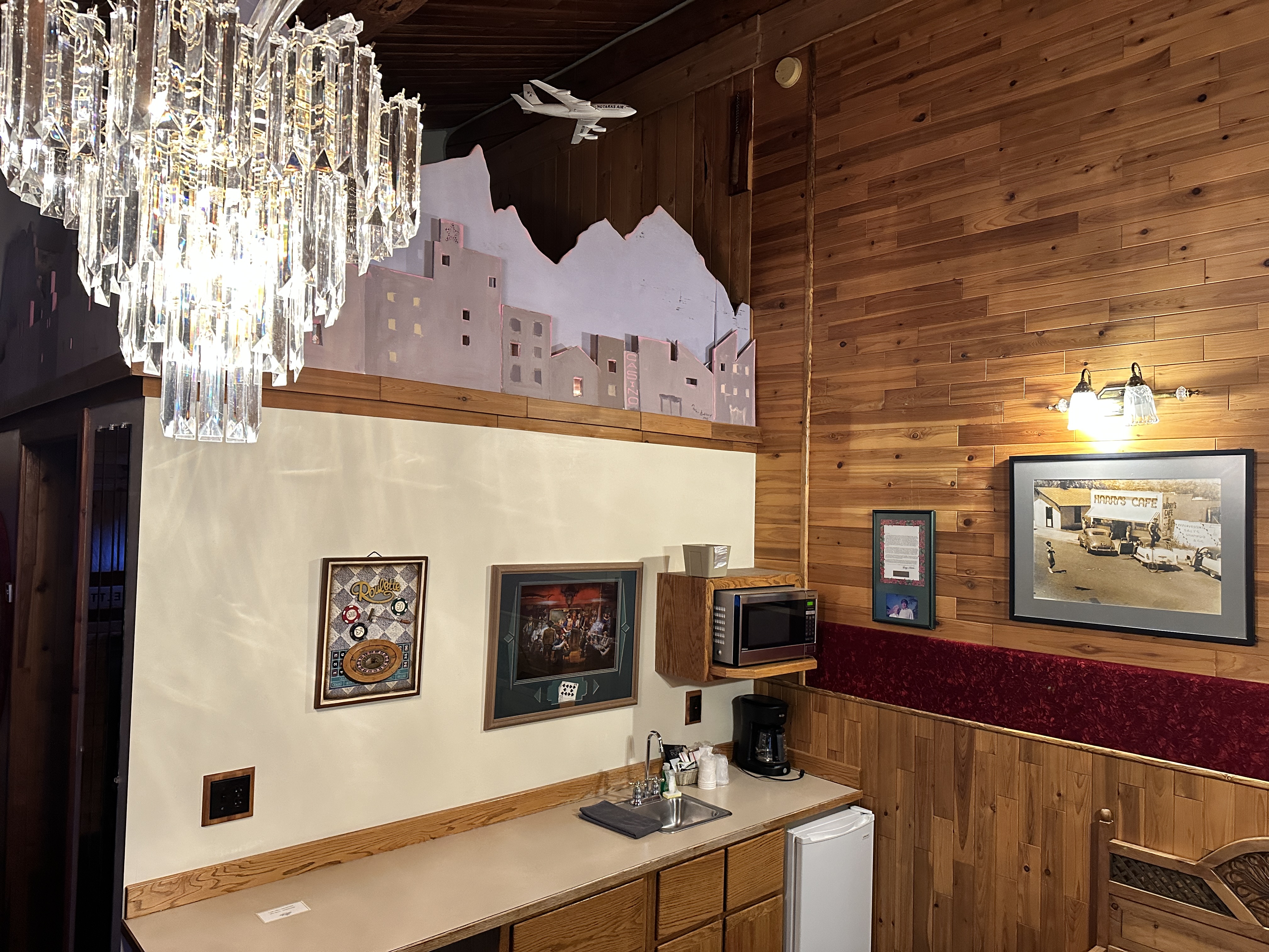 Guest room at the Soap Lake Resort, a Dazzler Select by Wyndham in Soap Lake, Washington