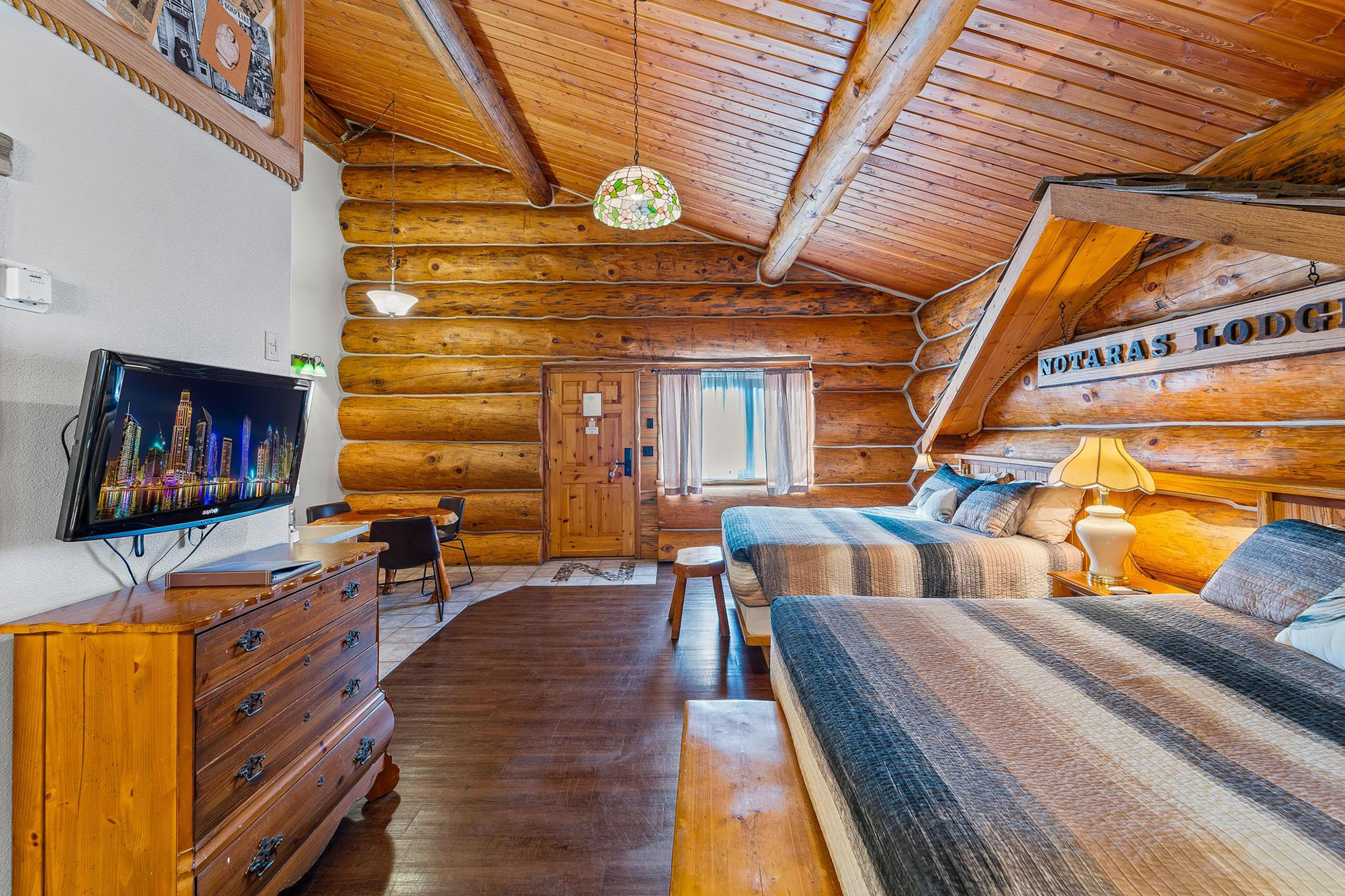 Guest room at the Soap Lake Resort, a Dazzler Select by Wyndham in Soap Lake, Washington