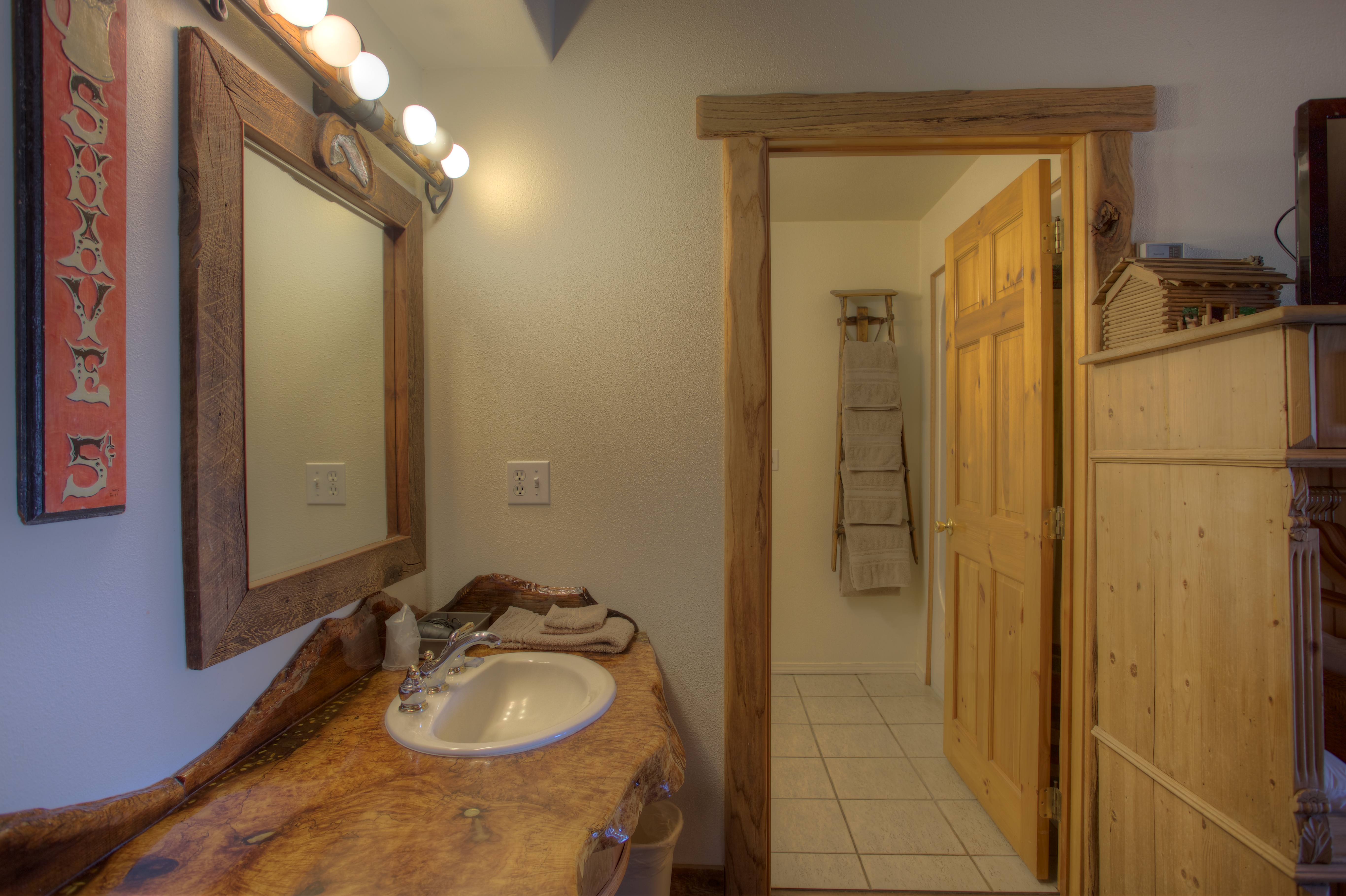 Guest room at the Soap Lake Resort, a Dazzler Select by Wyndham in Soap Lake, Washington
