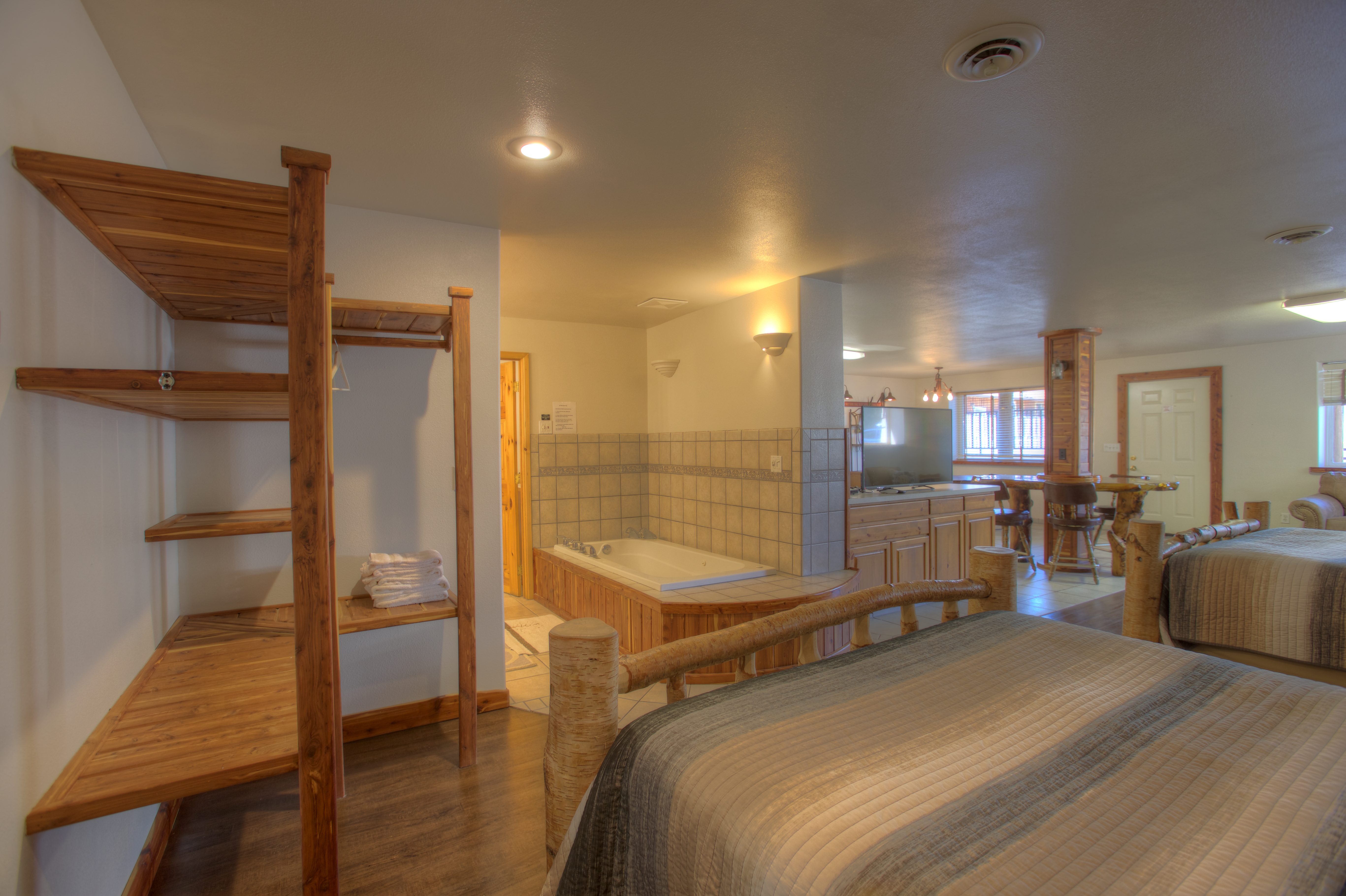 Guest room at the Soap Lake Resort, a Dazzler Select by Wyndham in Soap Lake, Washington