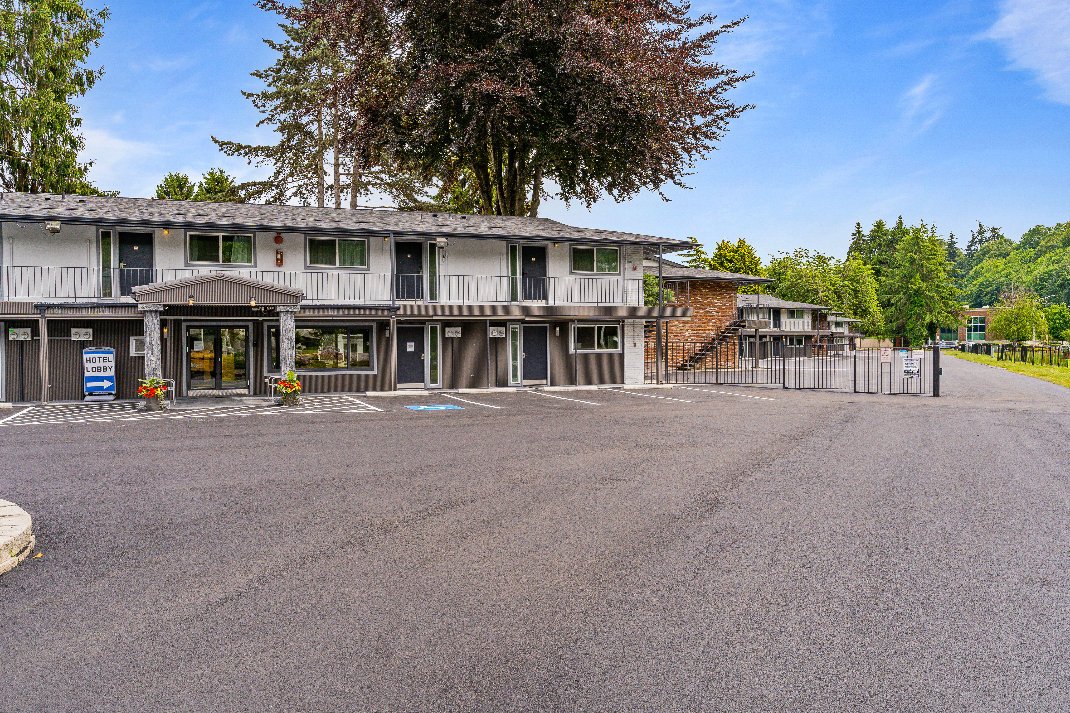 Exterior of Interurban Suites Hotel, a Dazzler Select by Wyndham hotel in Tukwila, Washington