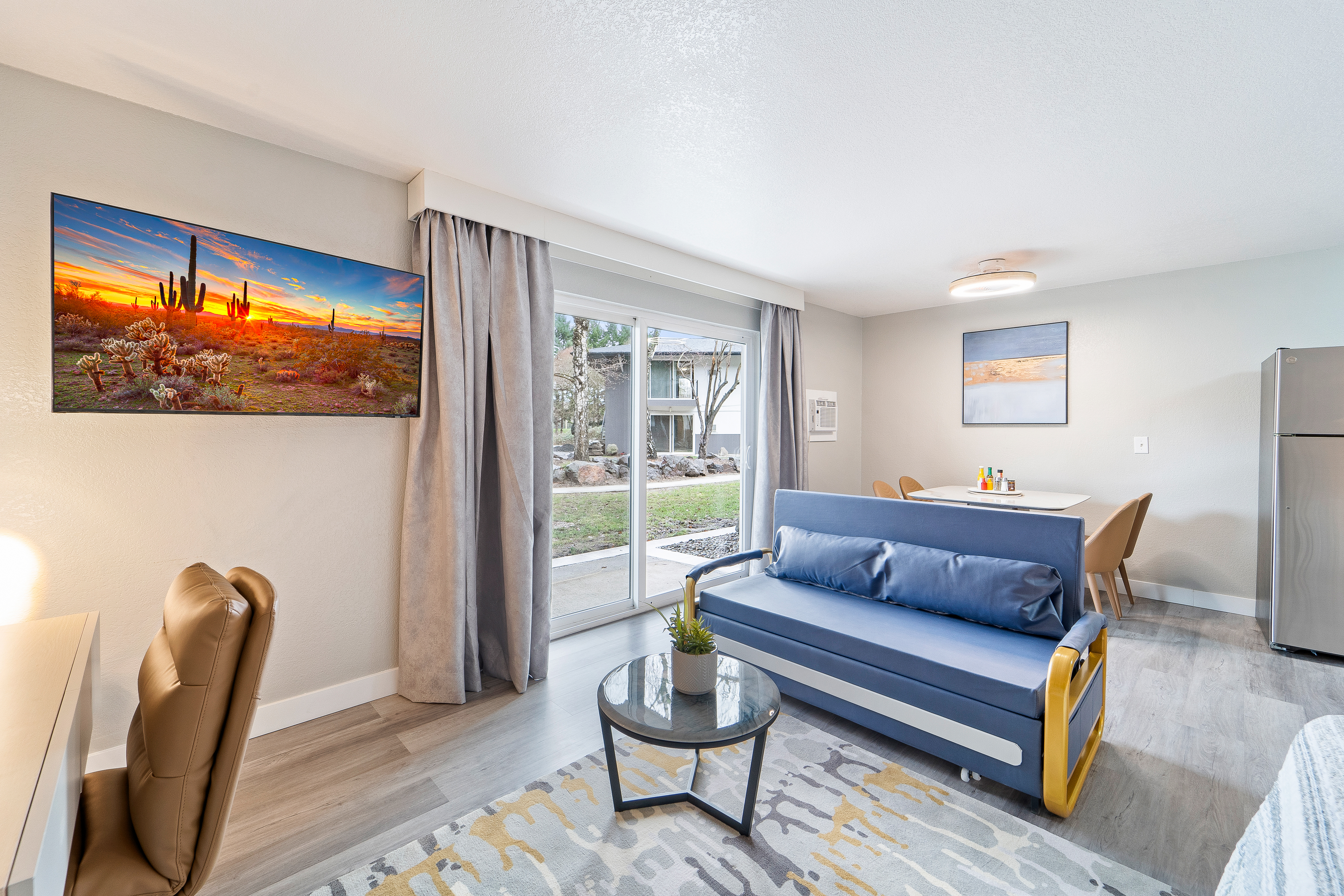 Guest room at the Interurban Suites Hotel, a Dazzler Select by Wyndham in Tukwila, Washington