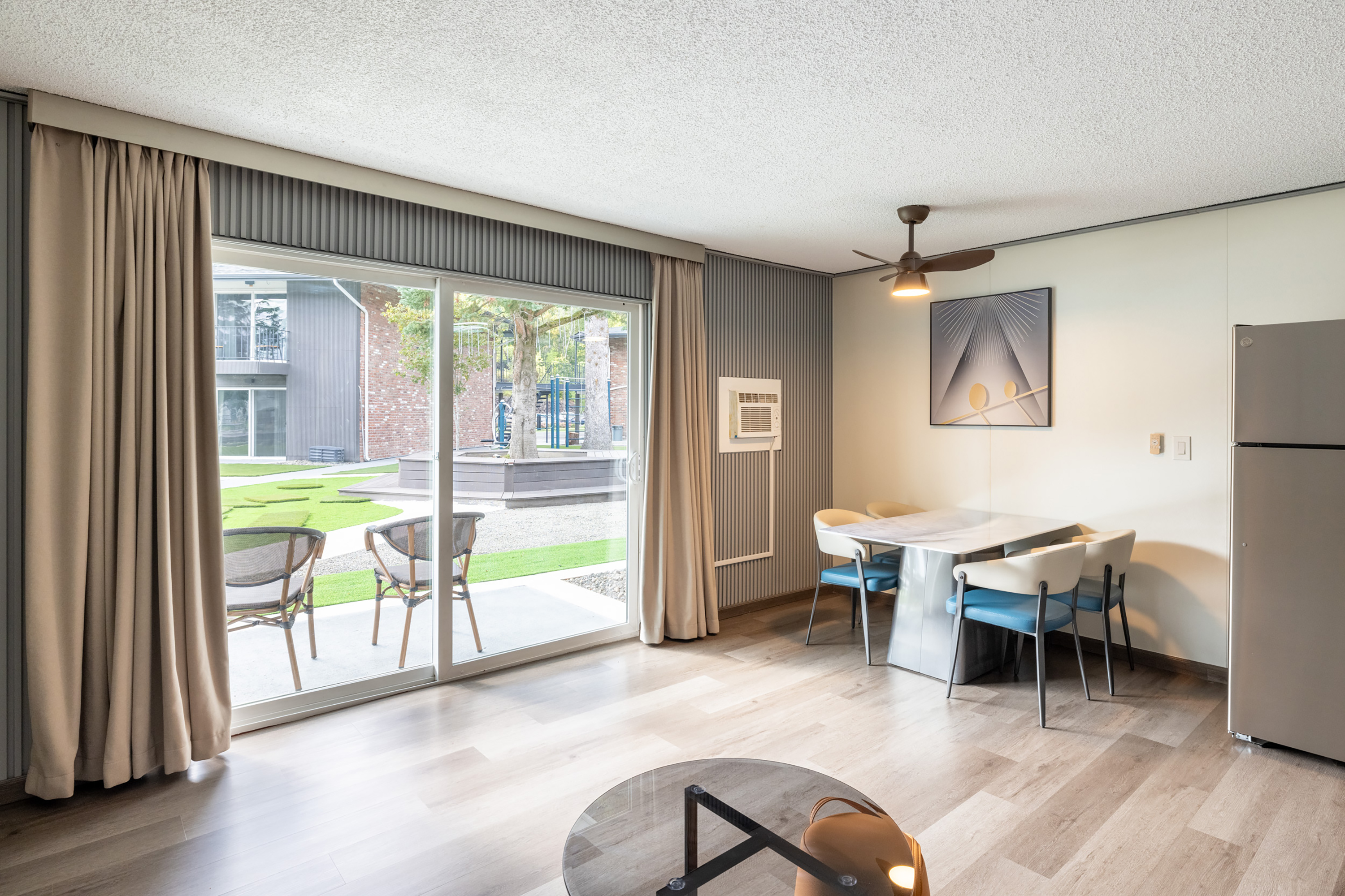 Guest room at the Interurban Suites Hotel, a Dazzler Select by Wyndham in Tukwila, Washington