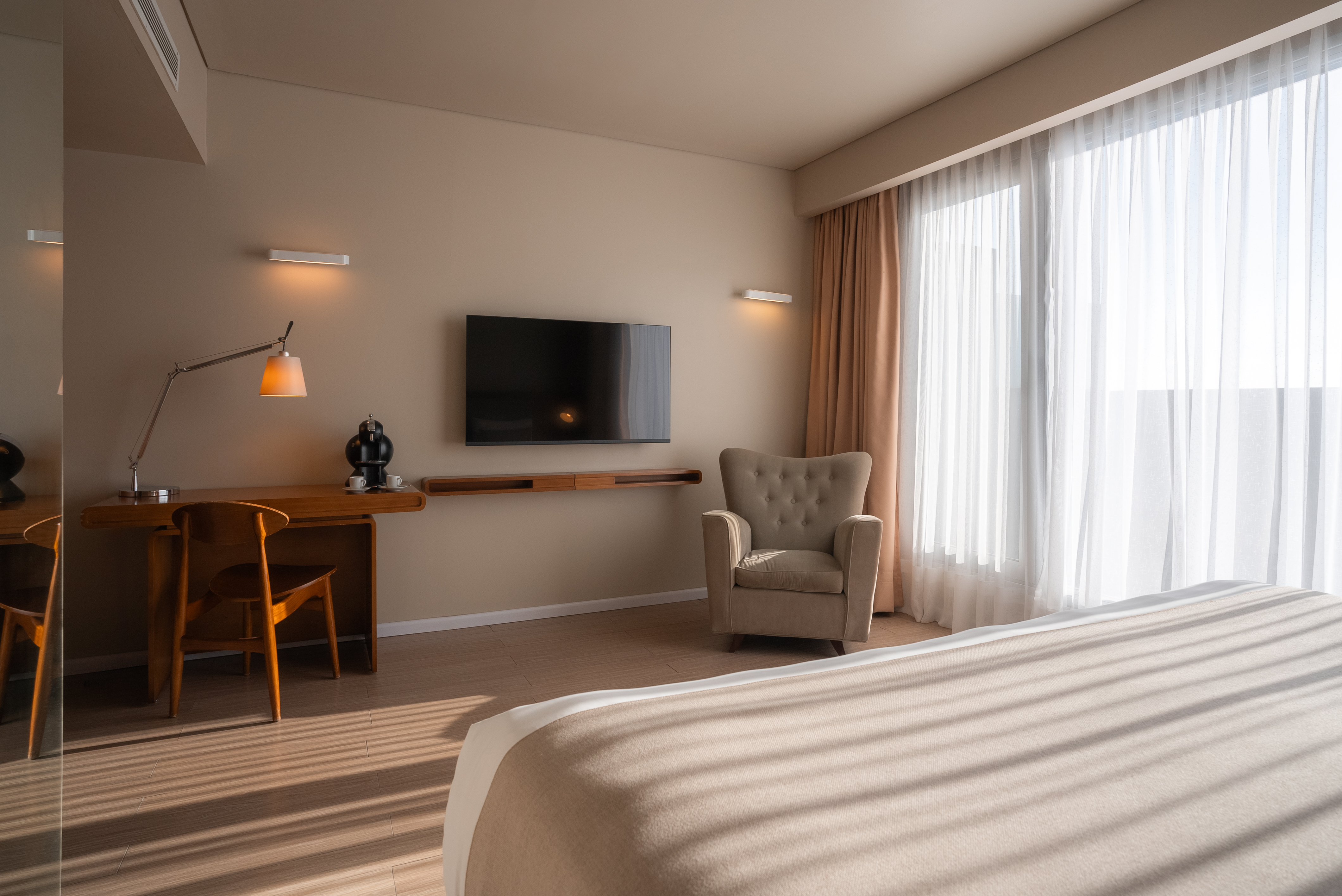 Guest room at the Dazzler by Wyndham Montevideo in Montevideo, Other than US/Canada