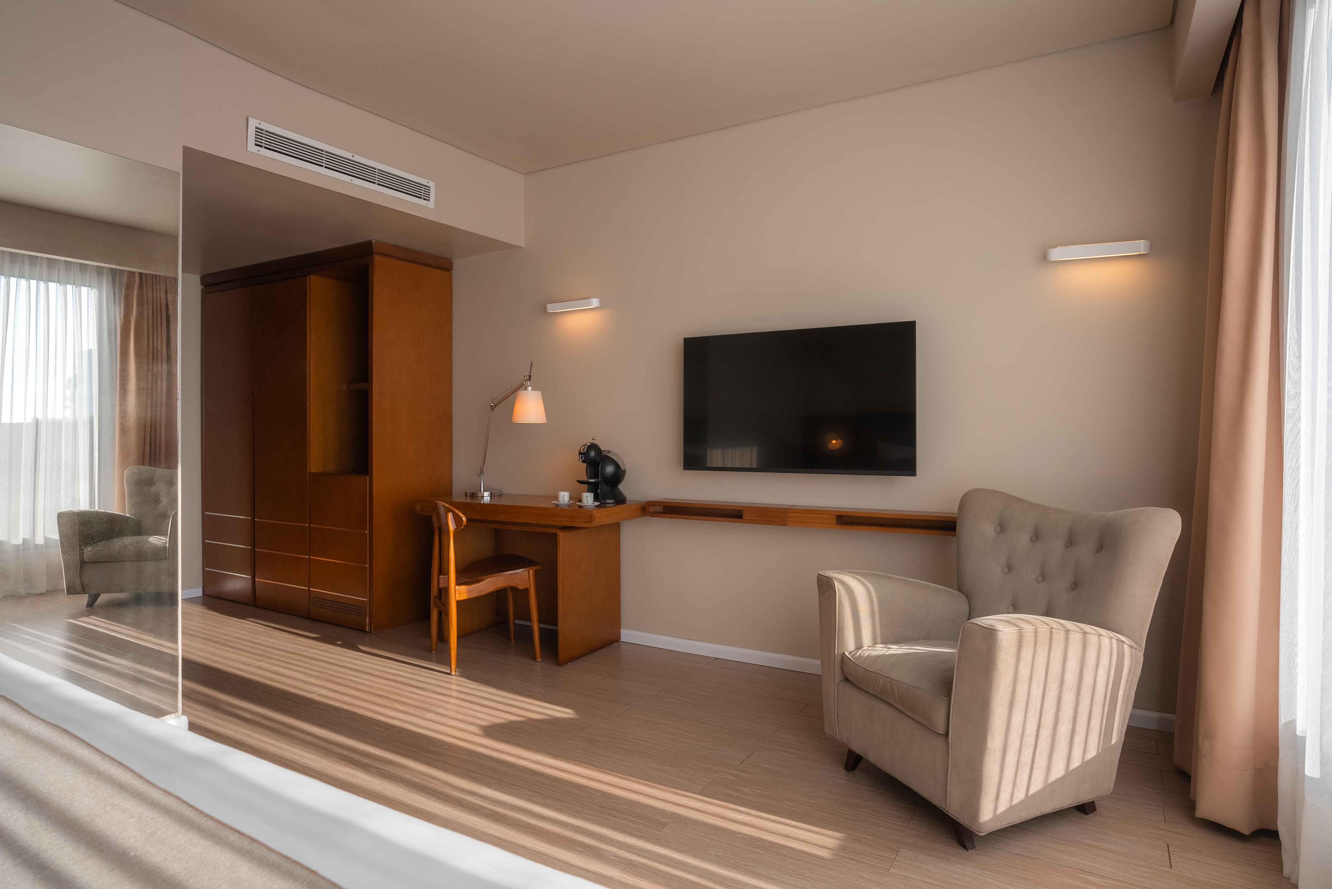 Guest room at the Dazzler by Wyndham Montevideo in Montevideo, Other than US/Canada