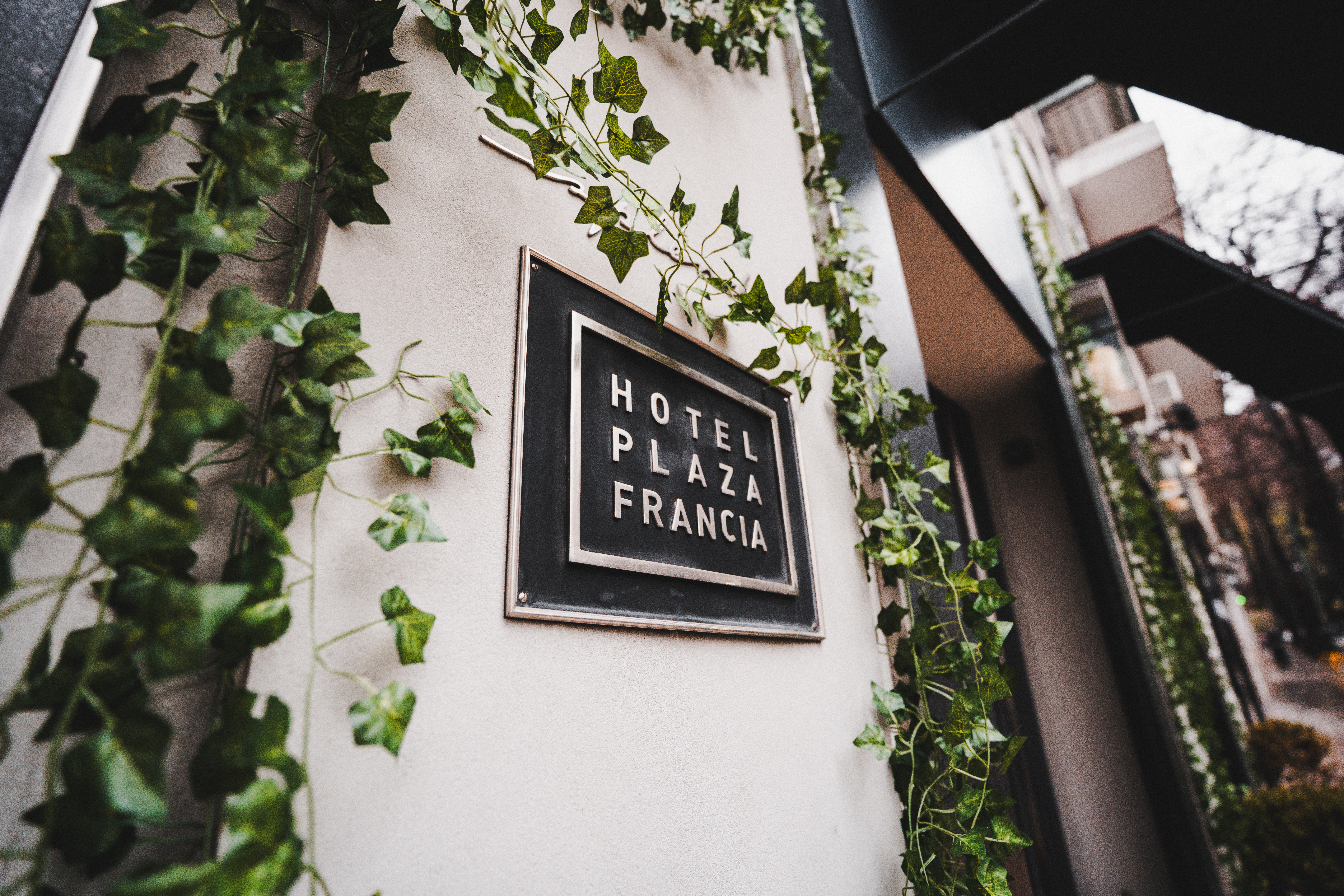 Exterior of Esplendor by Wyndham Buenos Aires Plaza Francia hotel in Buenos Aires, Other than US/Canada