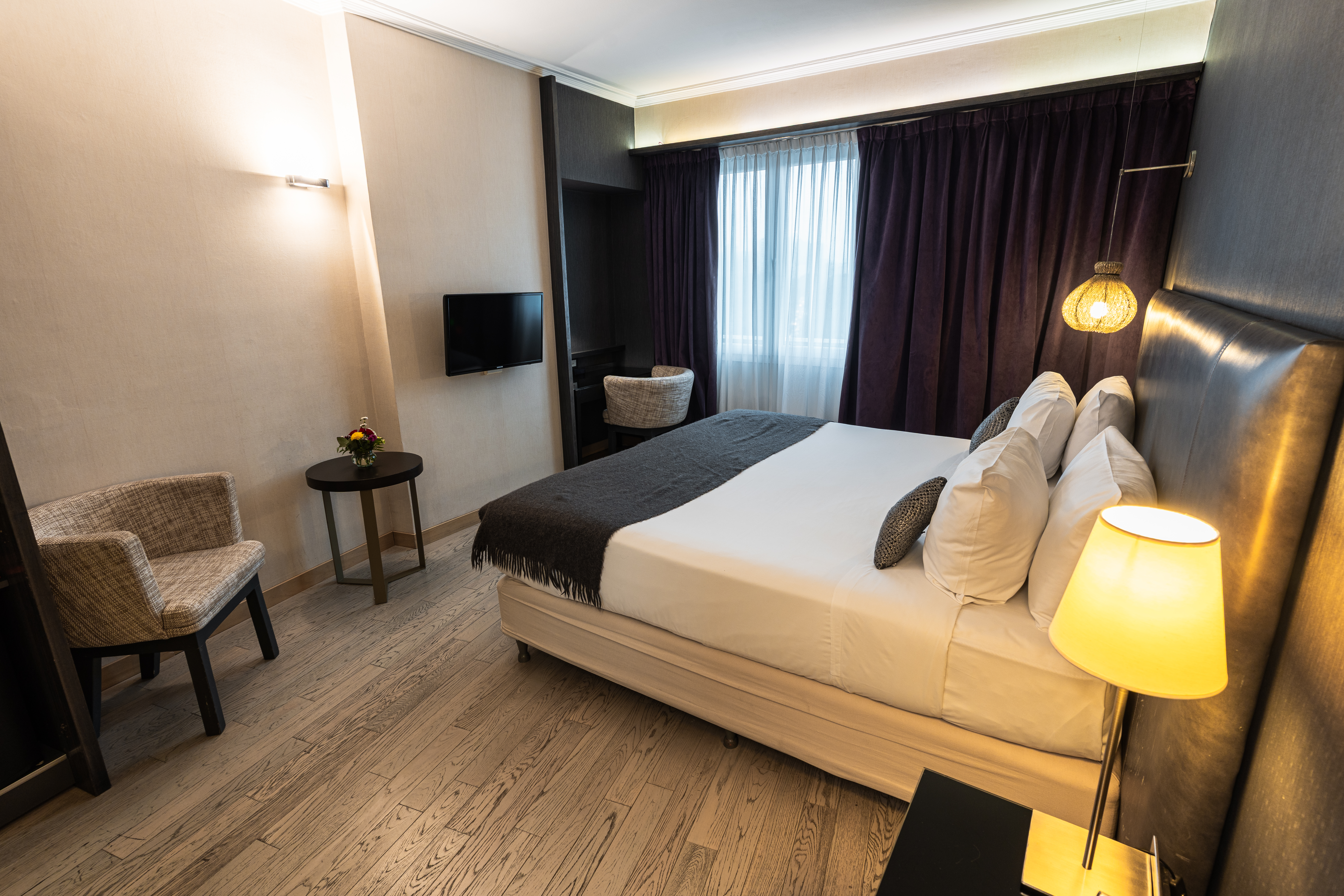 Guest room at the Esplendor by Wyndham Buenos Aires Plaza Francia in Buenos Aires, Other than US/Canada