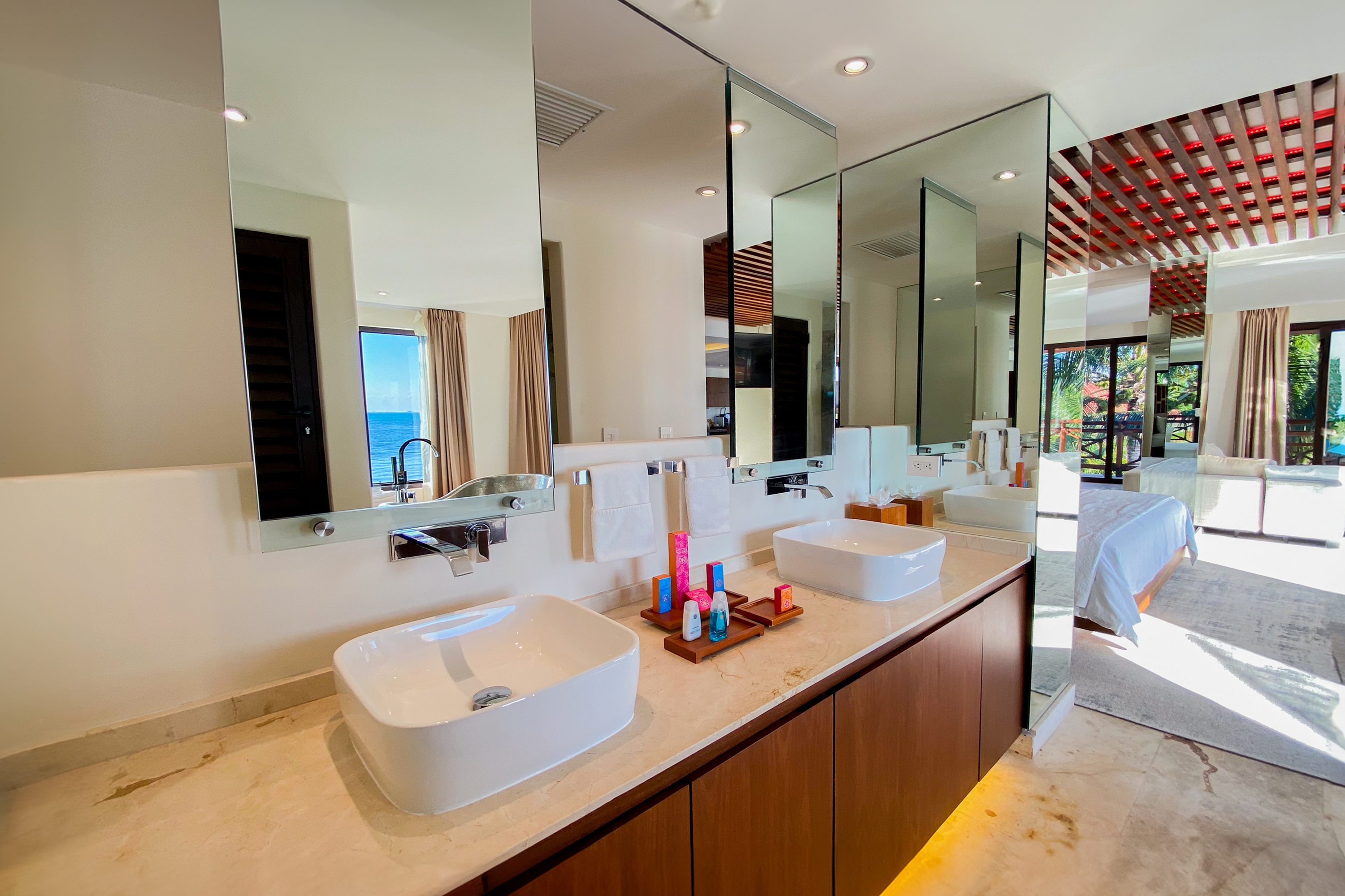 Guest room bath at the Esplendor by Wyndham Isla Mujeres All Inclusive in Isla Mujeres, Other than US/Canada