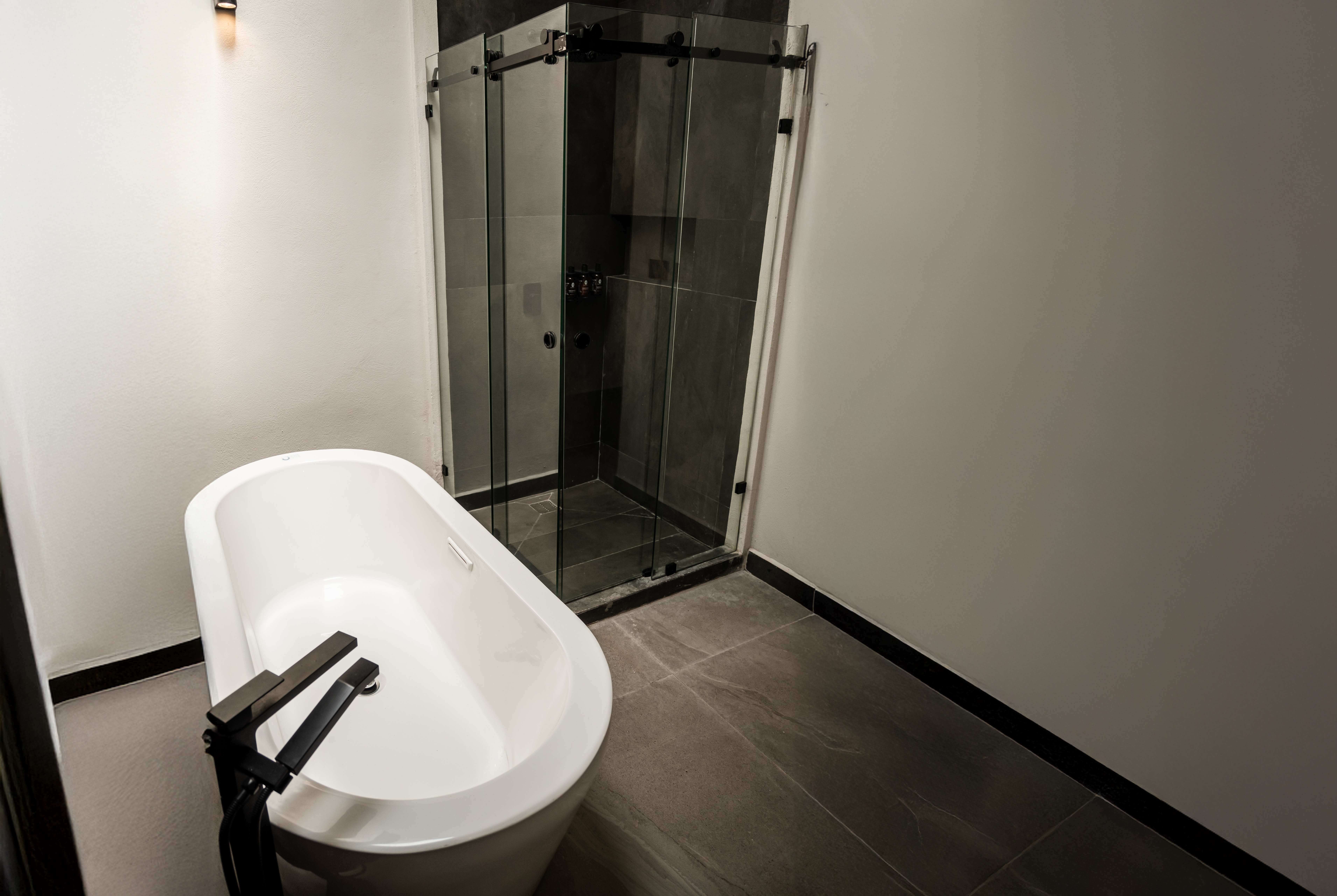 Guest room at the Esplendor by Wyndham San Luis Potosi in San Luis Potosi, Other than US/Canada