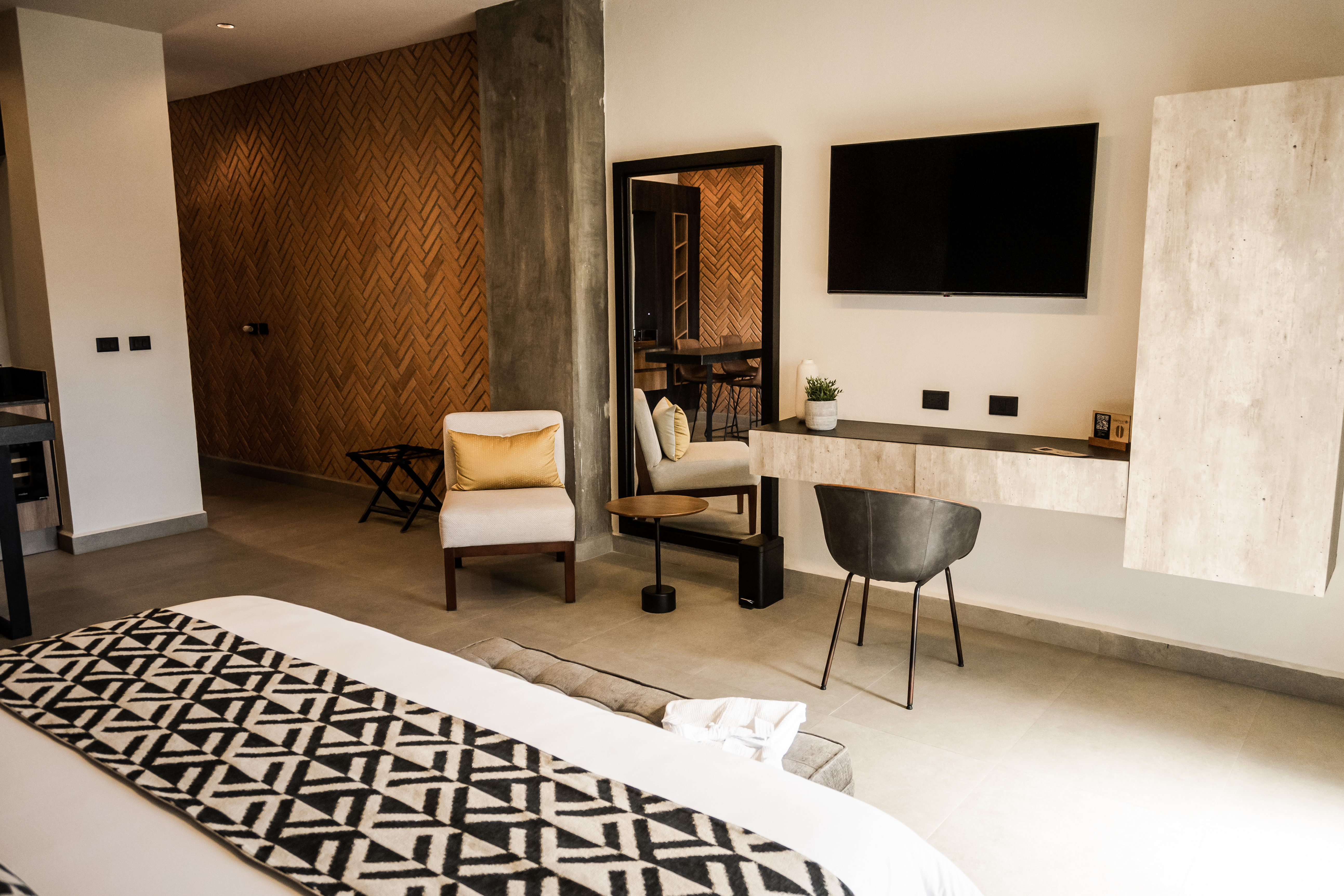 Guest room at the Esplendor by Wyndham San Luis Potosi in San Luis Potosi, Other than US/Canada