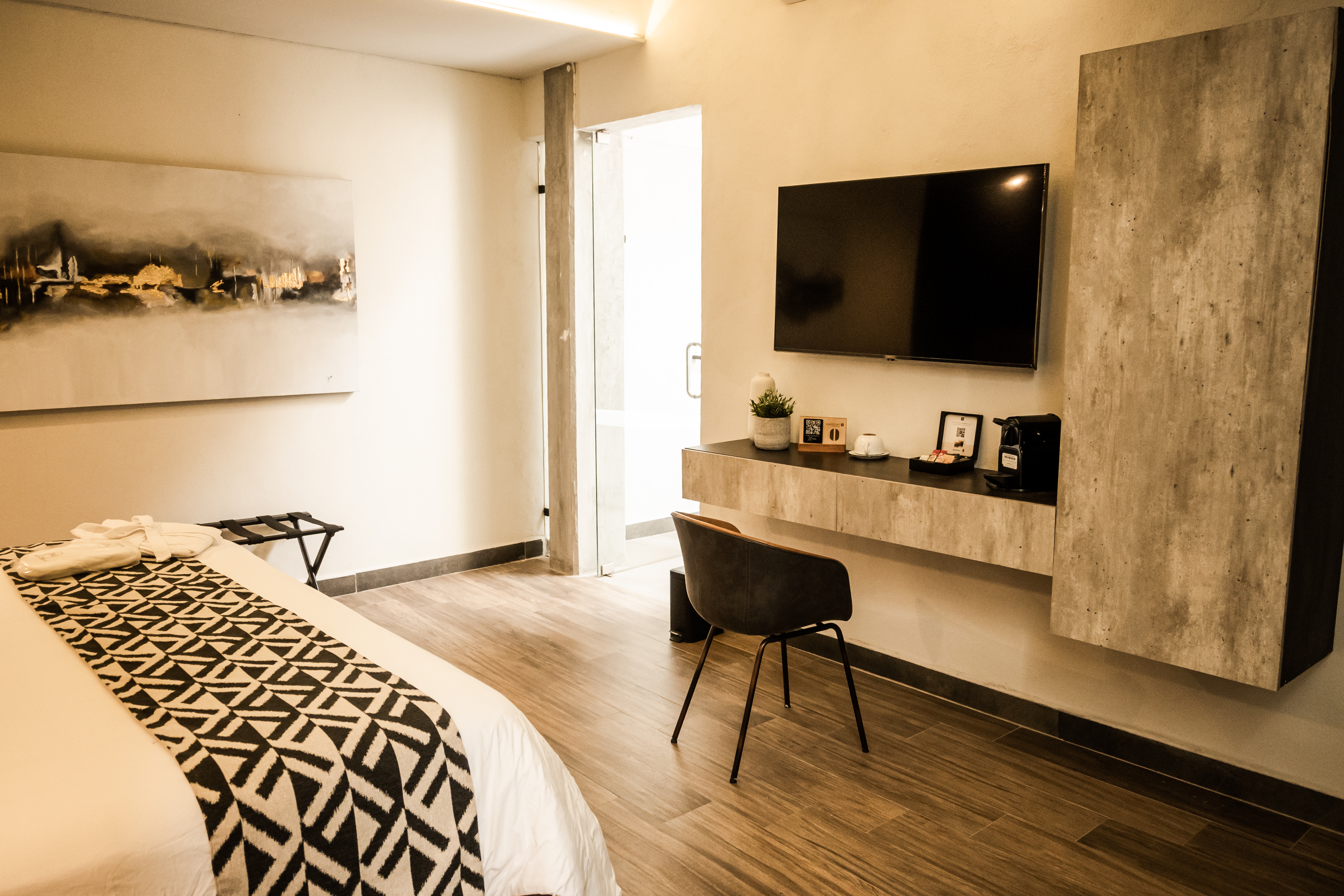 Guest room at the Esplendor by Wyndham San Luis Potosi in San Luis Potosi, Other than US/Canada