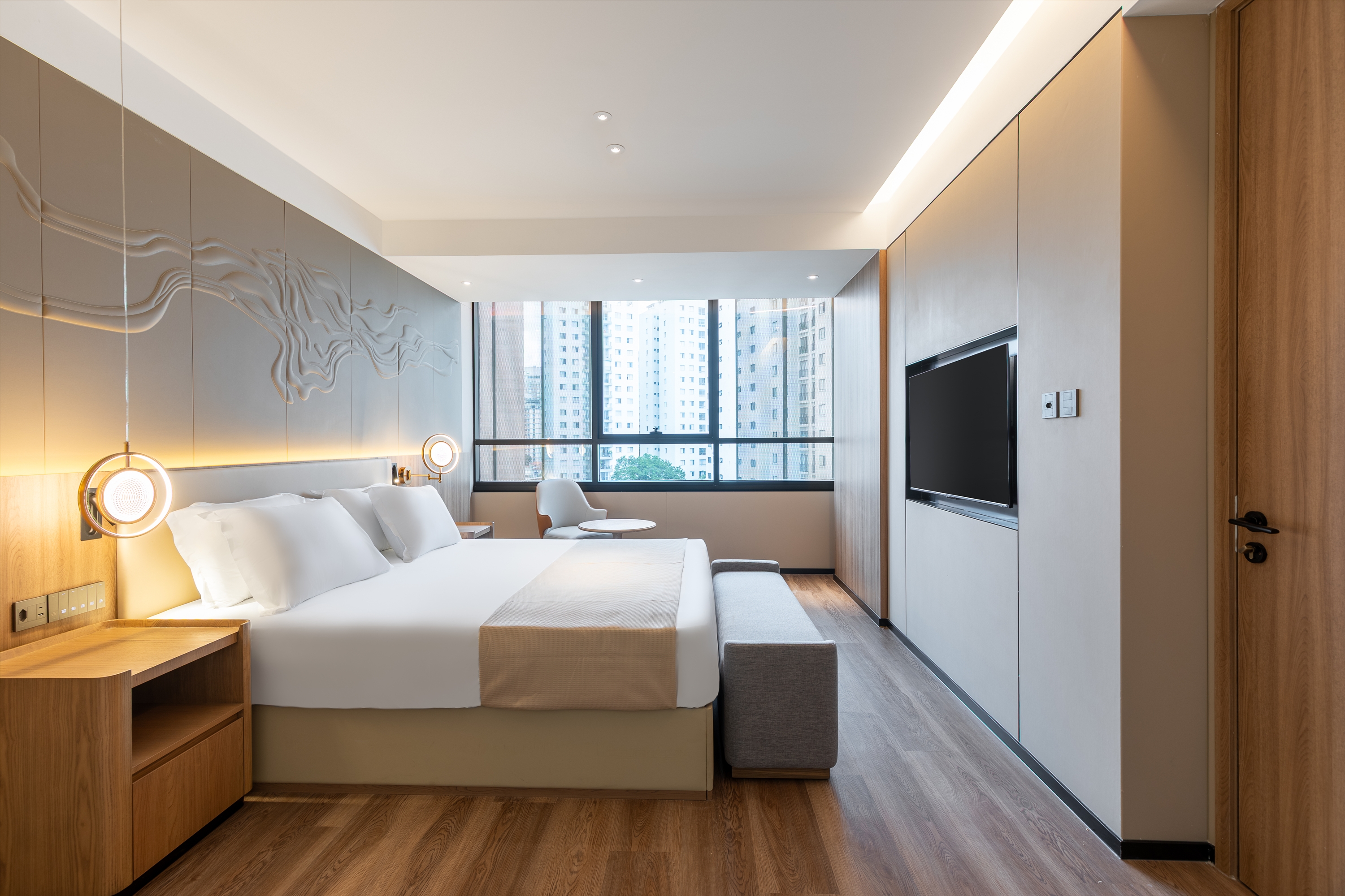 Guest room at the Wyndham Garden Sao Paulo Aclimacao in Sao Paulo, Other than US/Canada