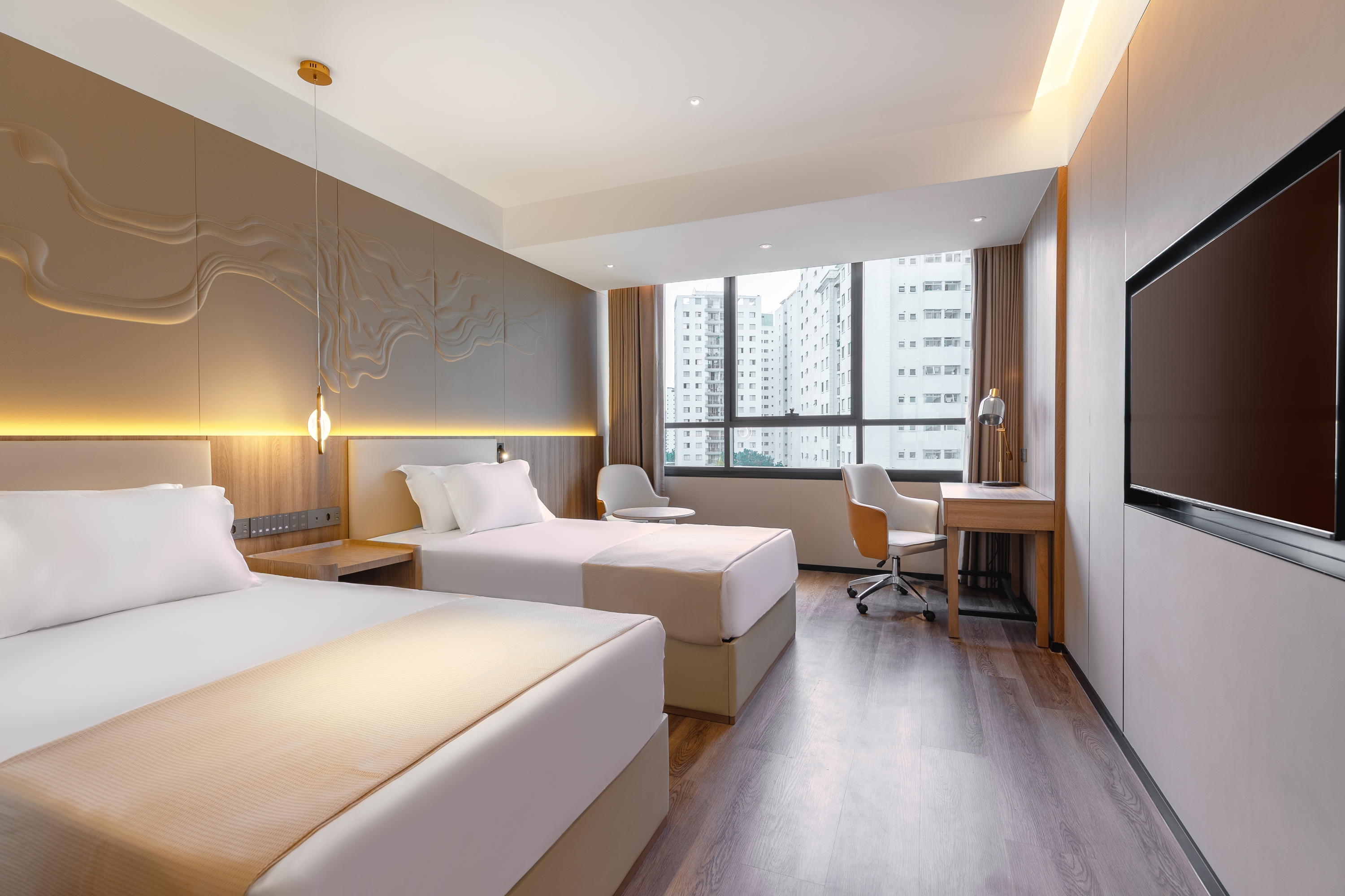 Guest room at the Wyndham Garden Sao Paulo Aclimacao in Sao Paulo, Other than US/Canada