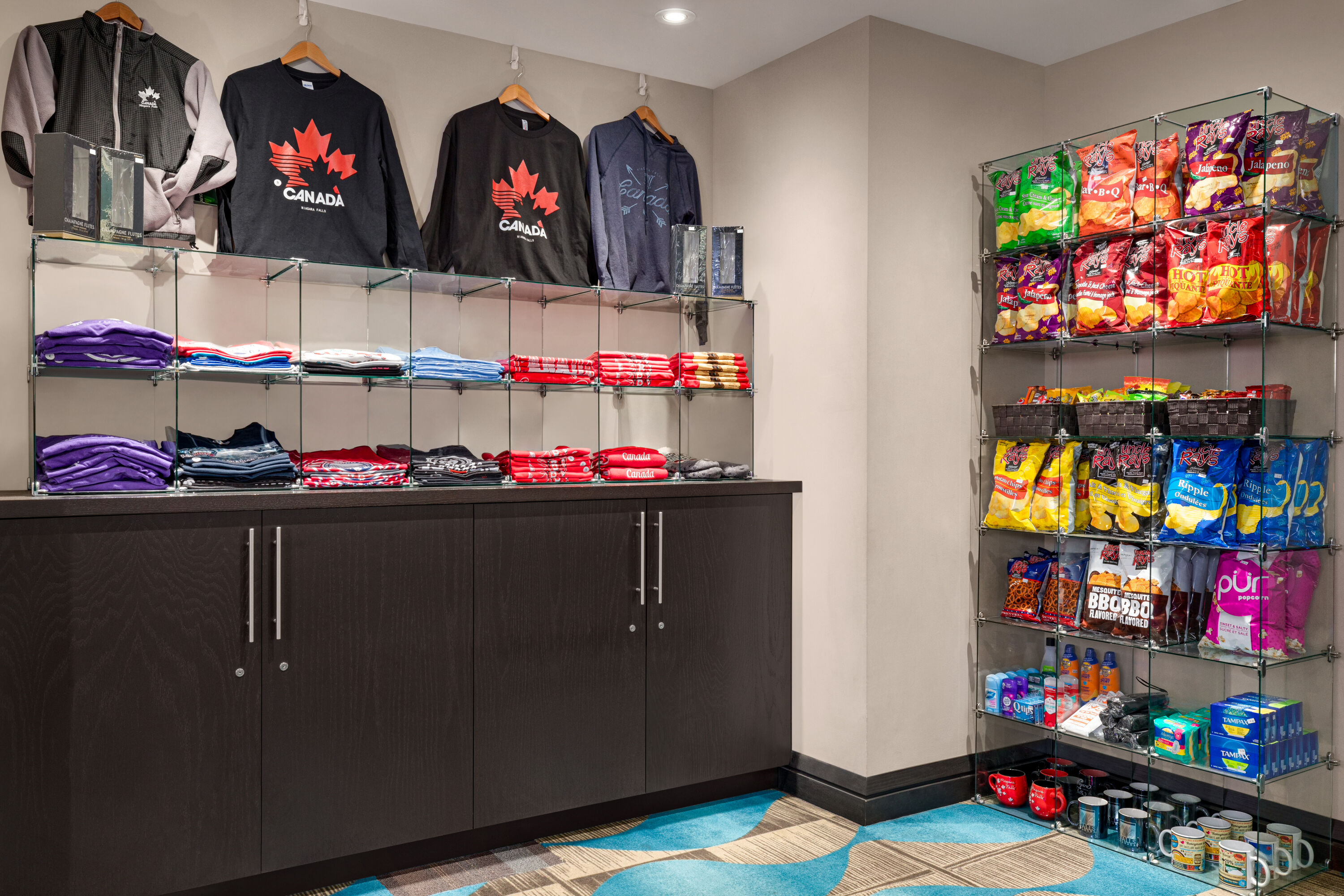 Gift shop at Wyndham Garden Niagara Falls Fallsview in Niagara Falls, Ontario