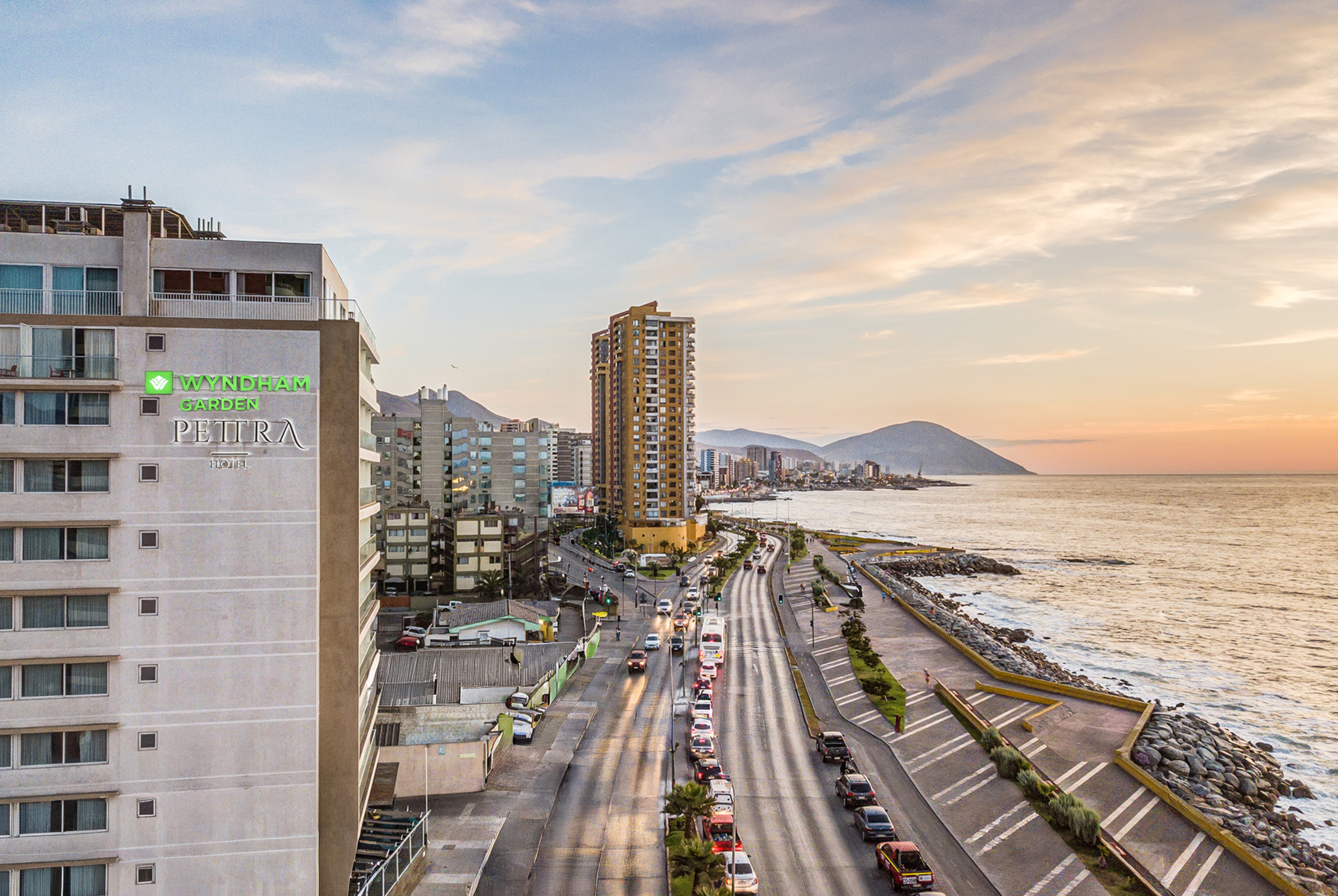 Exterior of Wyndham Garden Antofagasta Pettra hotel in Antofagasta, Other than US/Canada