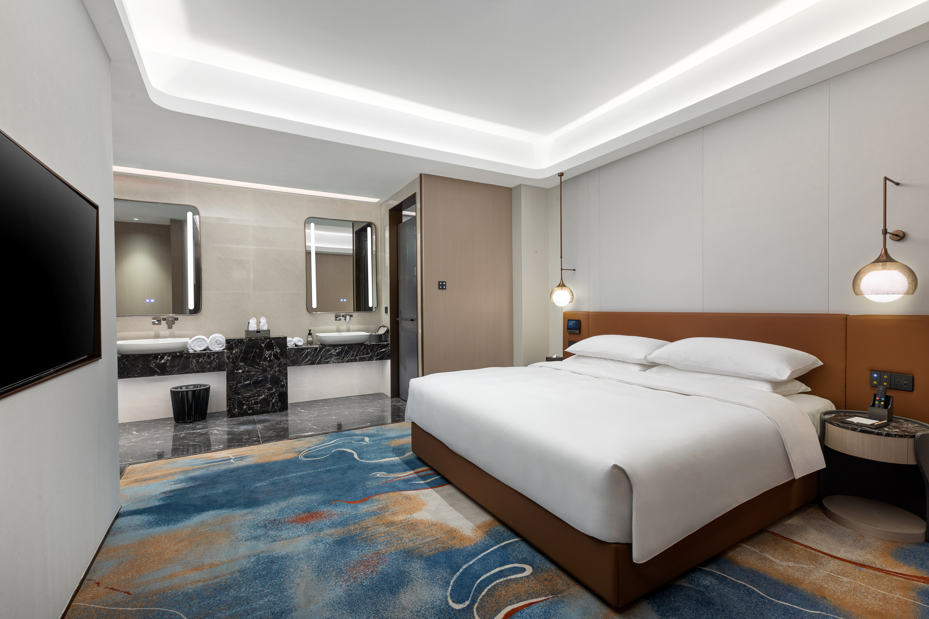 Guest room at the Wyndham Garden Changsha University Town in Changsha, Other than US/Canada