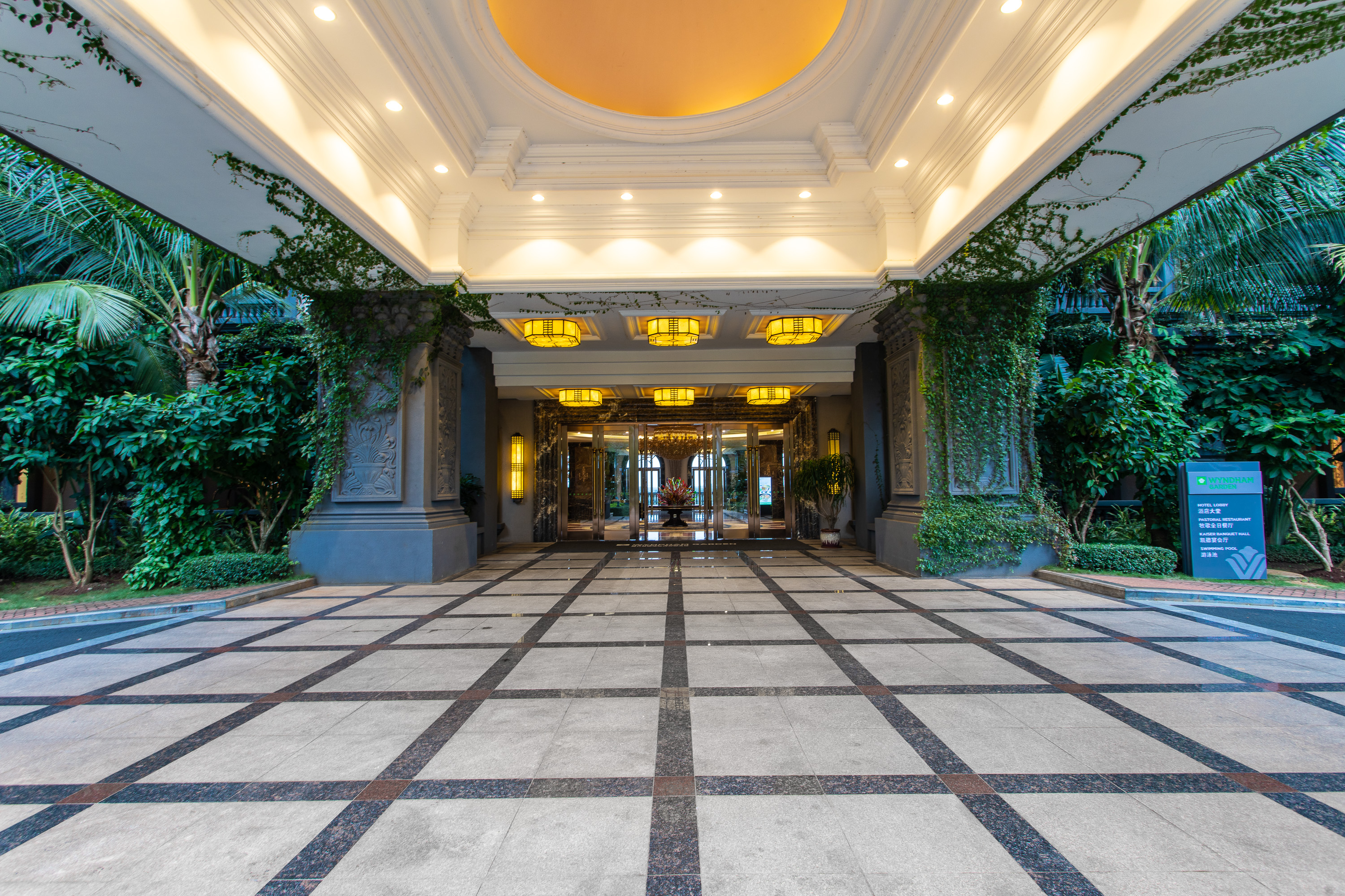 Exterior of Wyndham Garden Haikou South hotel in Haikou, Other than US/Canada