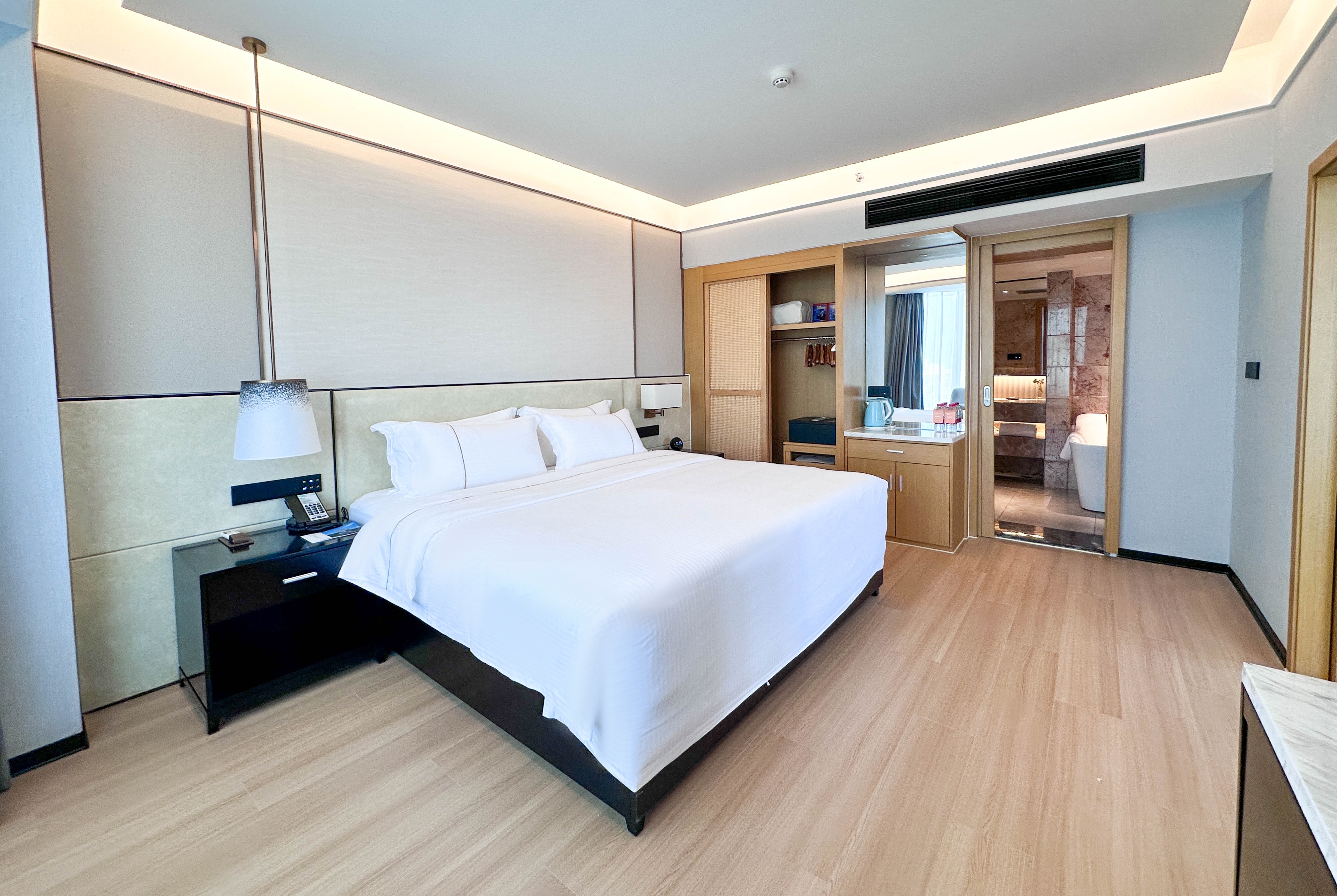 Wyndham Garden Haikou Meilan suite in Haikou, Other than US/Canada
