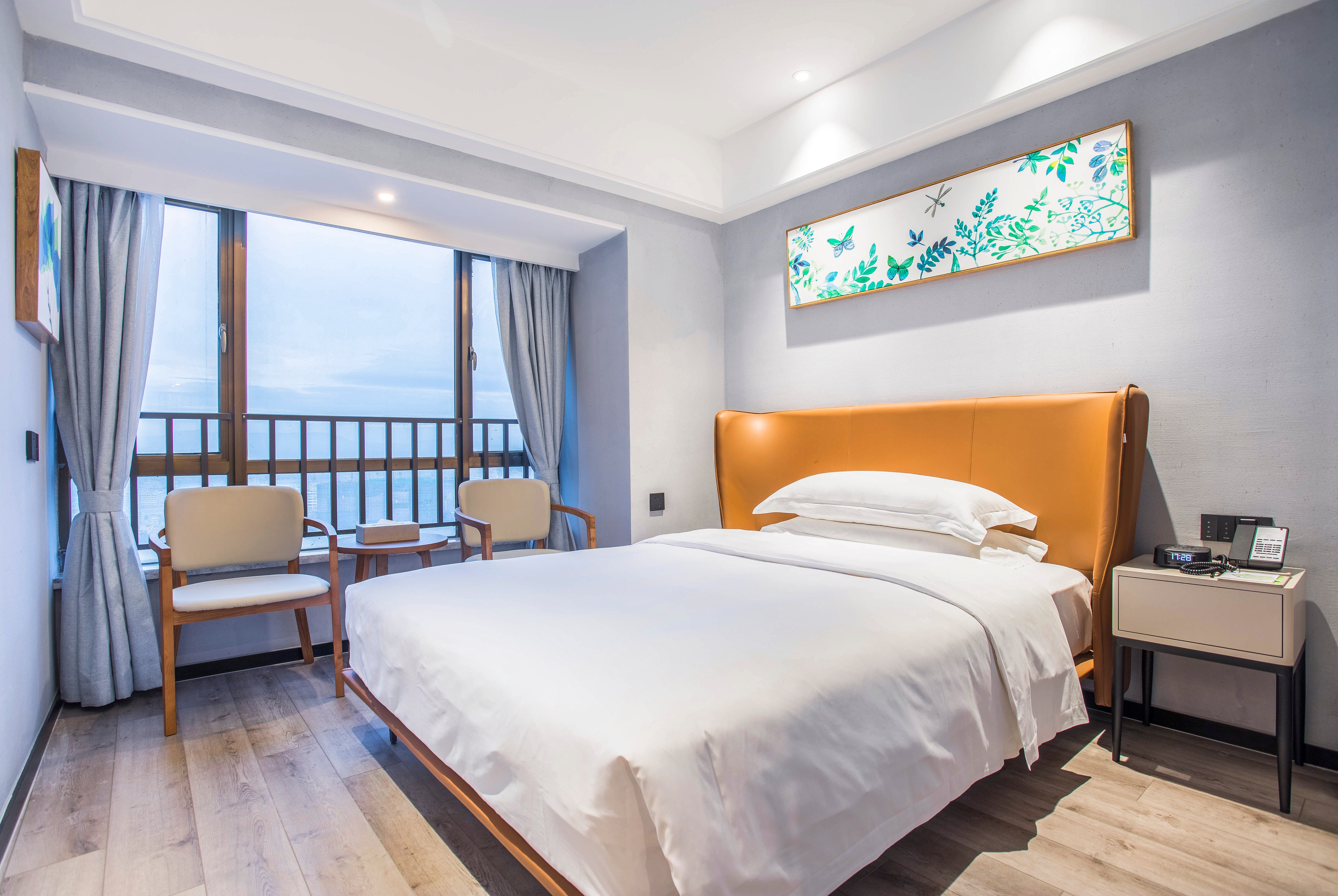 Guest room at the Wyndham Garden Heyuan in Heyuan, Other than US/Canada