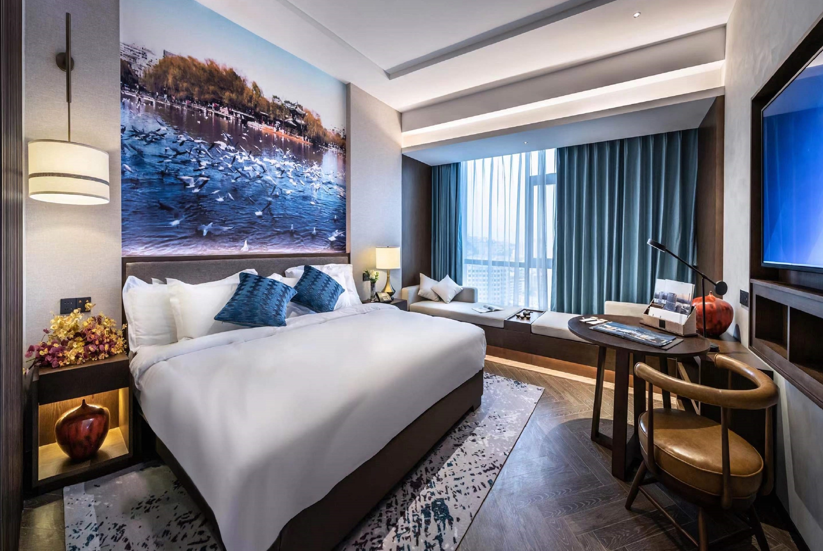 Guest room at the Wyndham Garden Kunming High Tech Zone in Kunming, Other than US/Canada