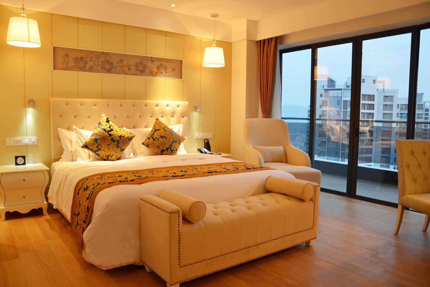 Guest room at the Wyndham Garden Lingshui in Lingshui, Other than US/Canada