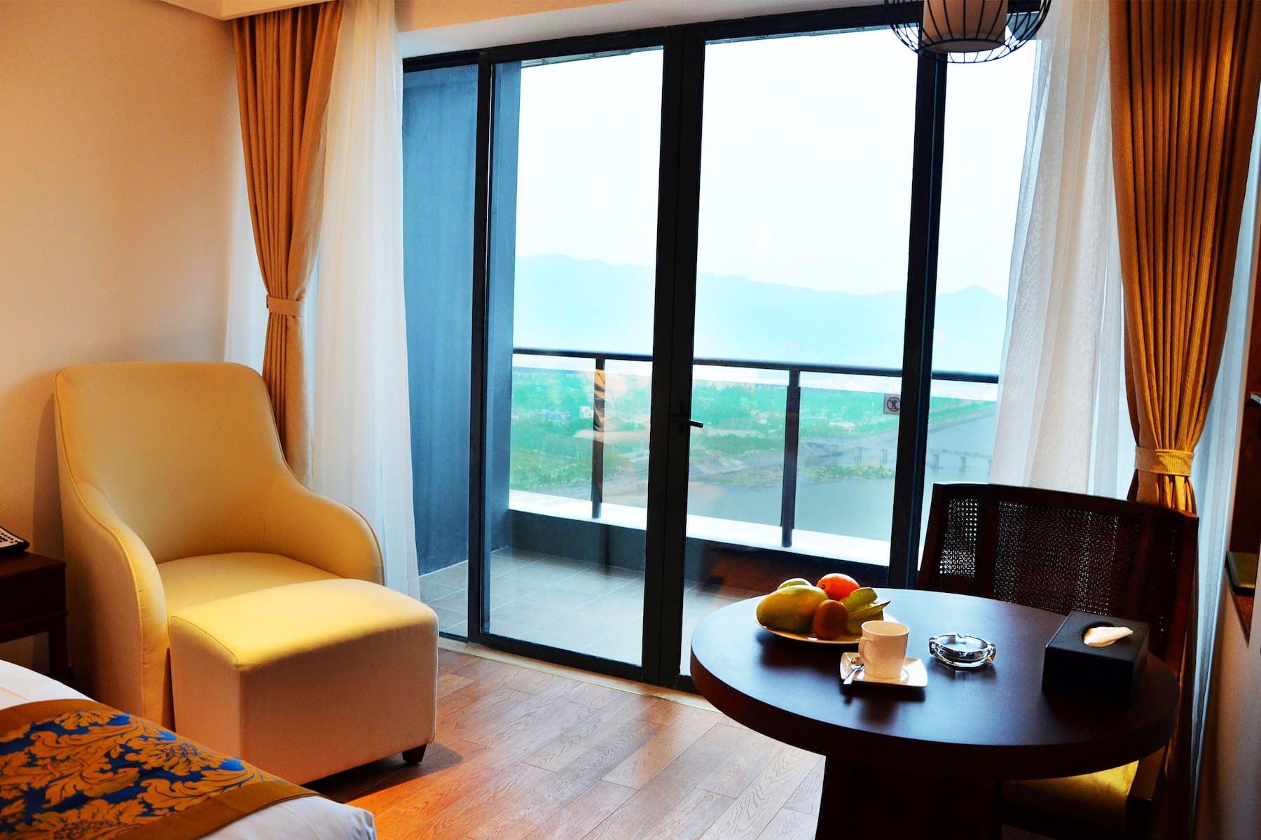 Guest room at the Wyndham Garden Lingshui in Lingshui, Other than US/Canada