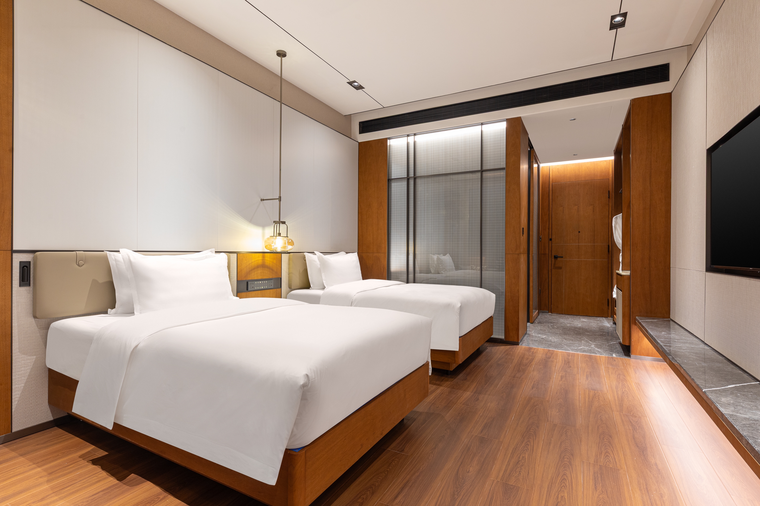 Guest room at the Wyndham Garden Linxia Downtown in Linxia, Other than US/Canada