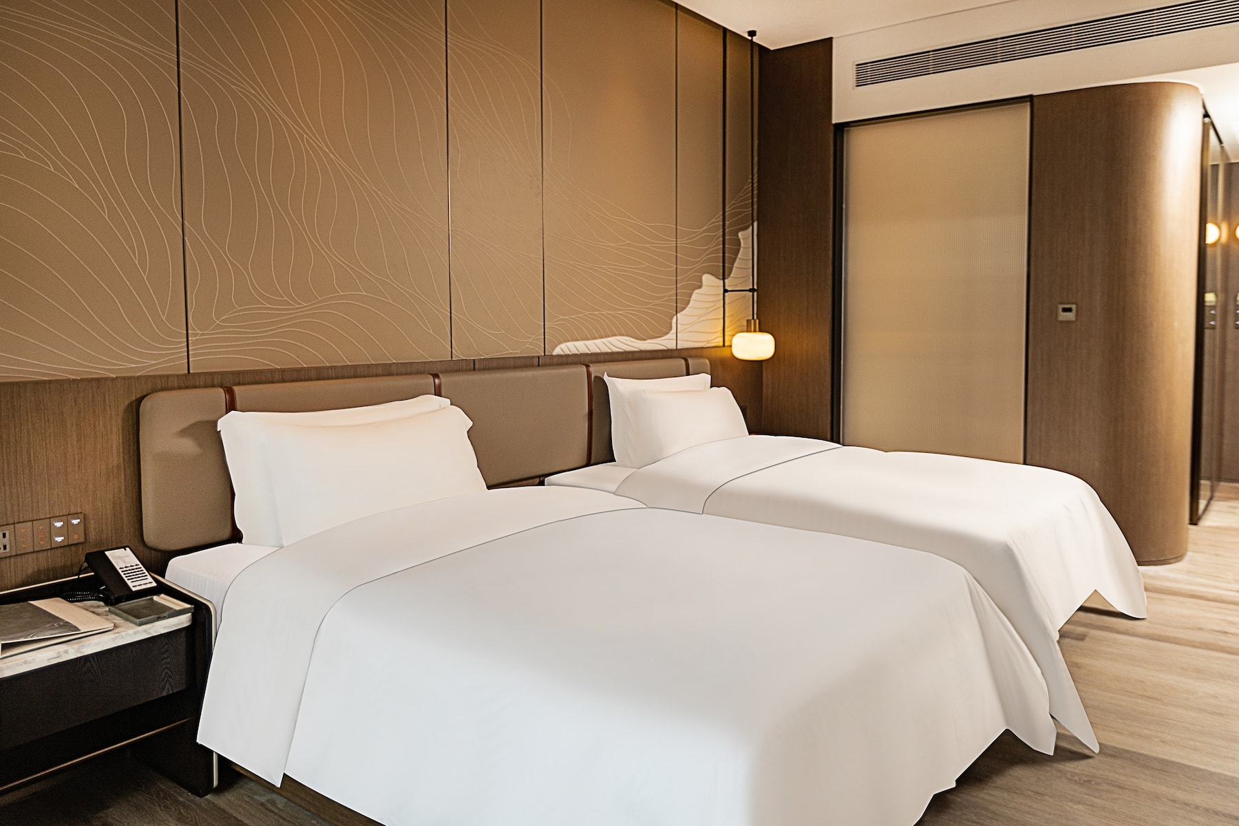 Guest room at the Wyndham Garden Gaozhou in Maoming, Other than US/Canada