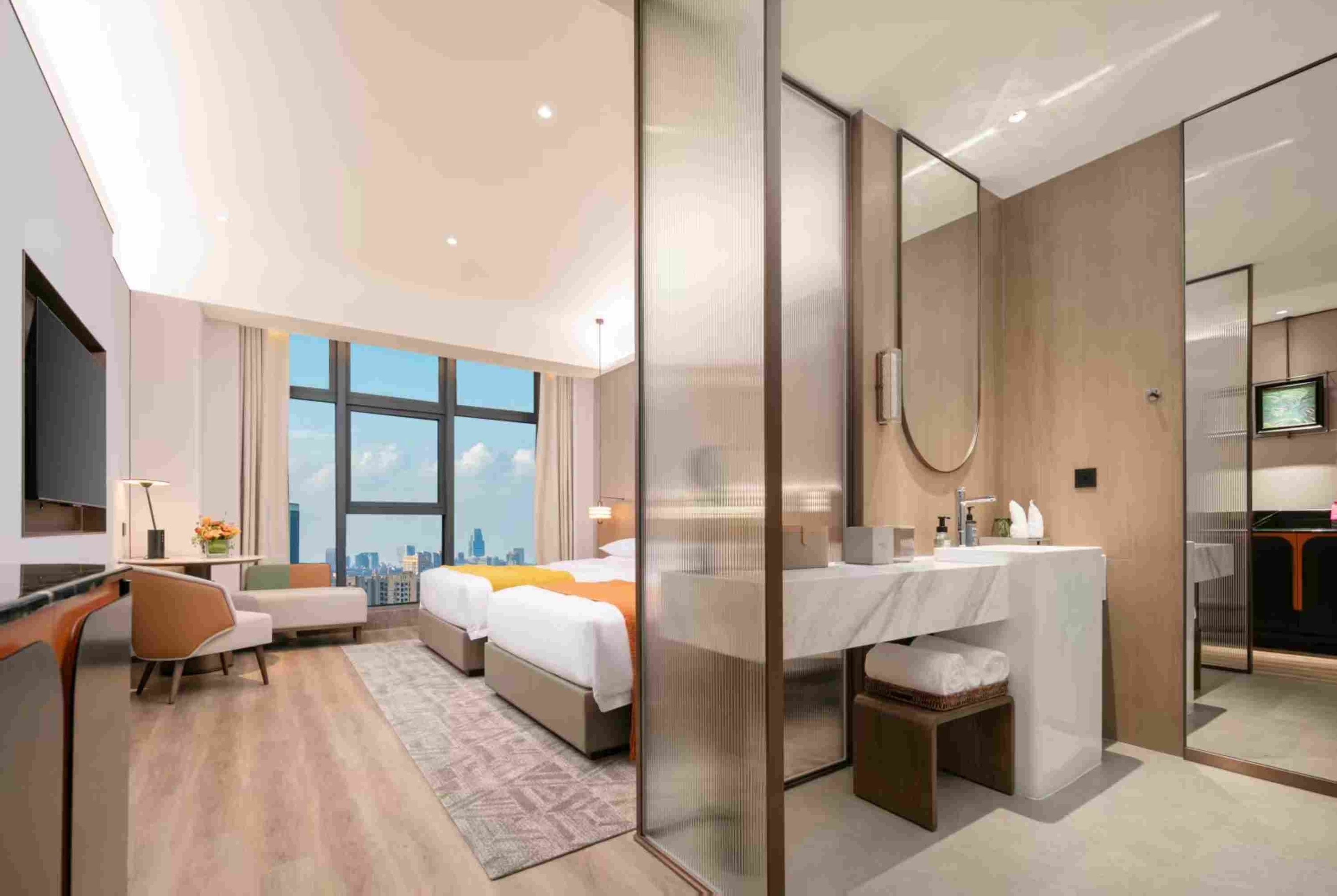 Guest room at the Wyndham Garden Hotel Jinjiang International Airport Quanzhou in Quanzhou, Other than US/Canada