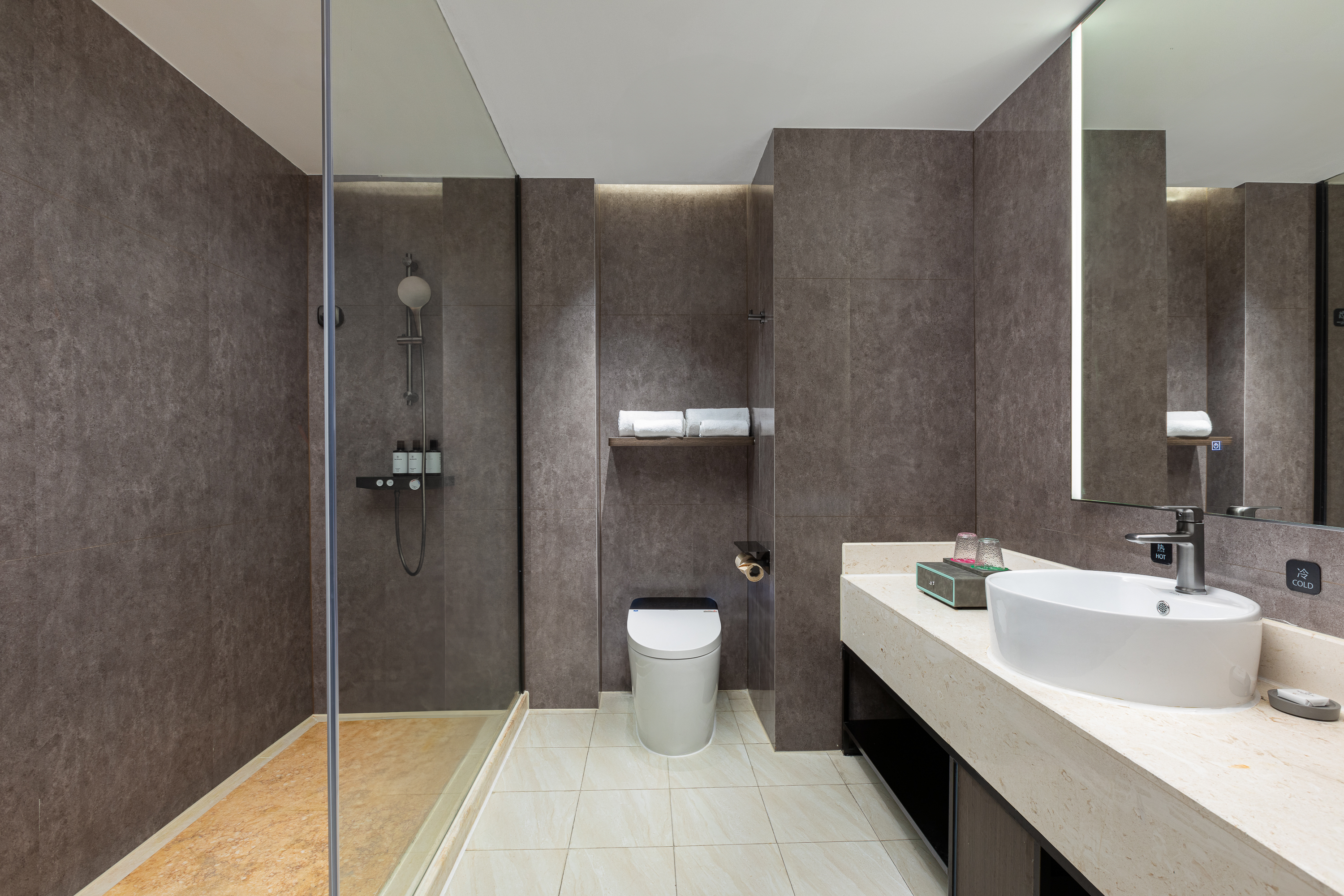 Guest room bath at the Wyndham Garden Shanghai Pudong in Shanghai, Other than US/Canada