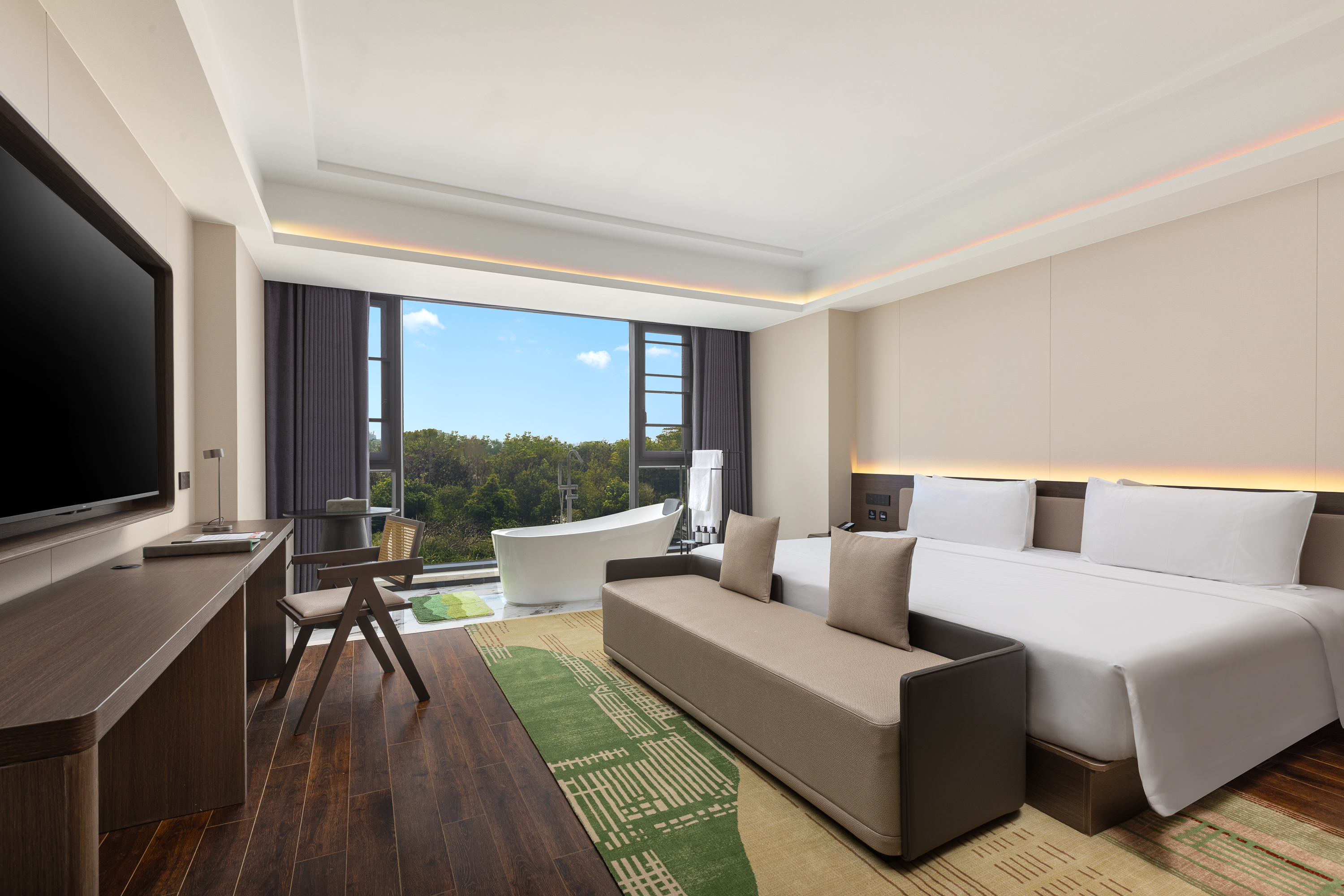 Guest room at the Wyndham Garden Shanghai Pudong in Shanghai, Other than US/Canada