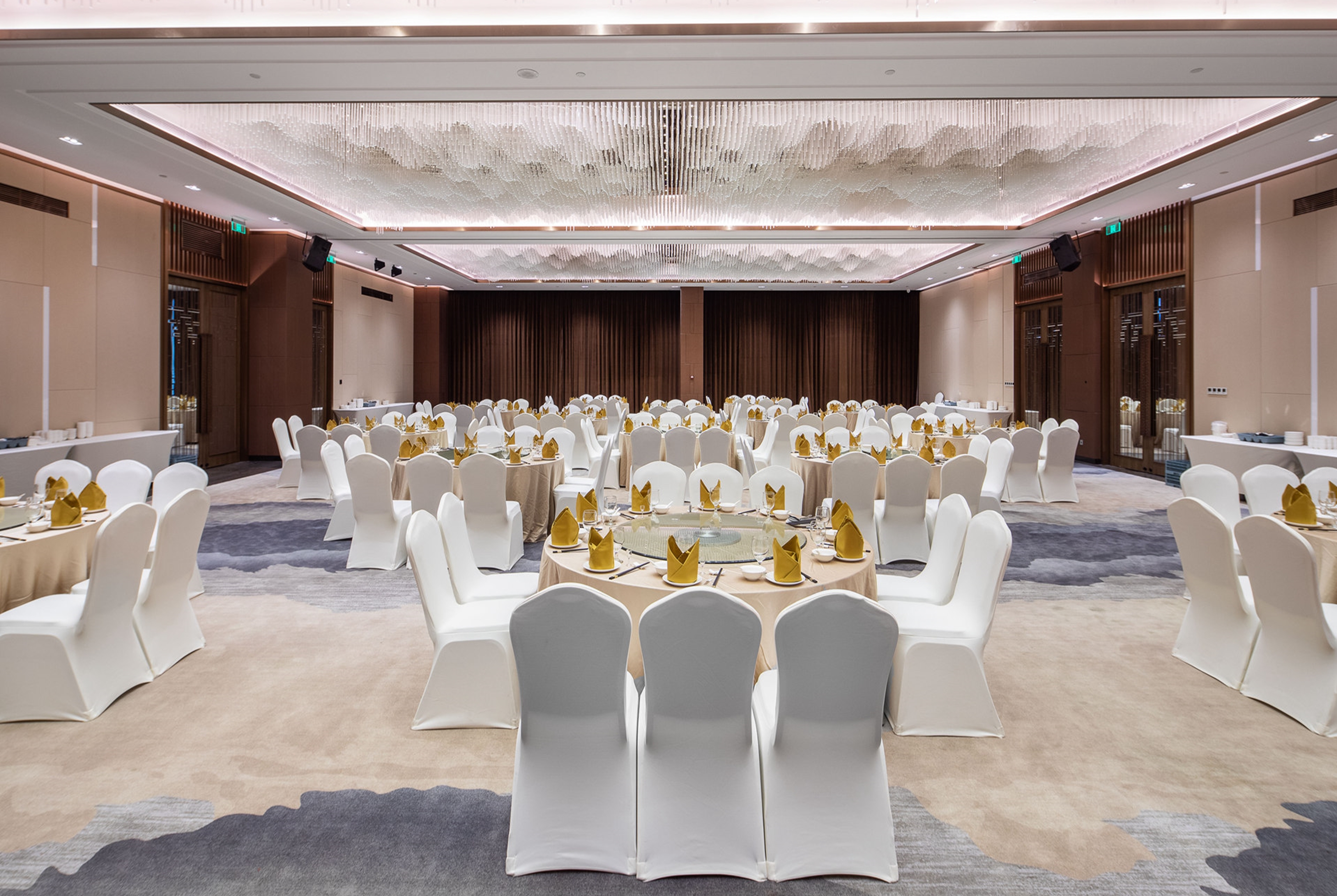 Meeting room at Wyndham Garden Shenzhen Longhua in Shenzhen, Other than US/Canada