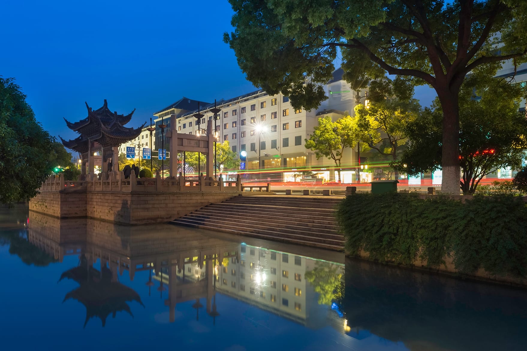 Exterior Night Image of Wyndham Garden Suzhou hotel in Suzhou, Other than US/Canada