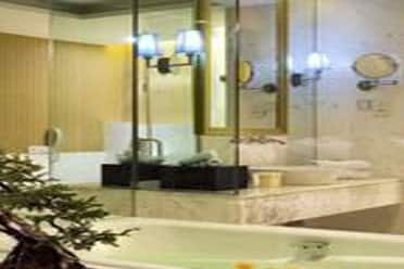 Guest room bath at the Wyndham Garden Suzhou in Suzhou, Other than US/Canada