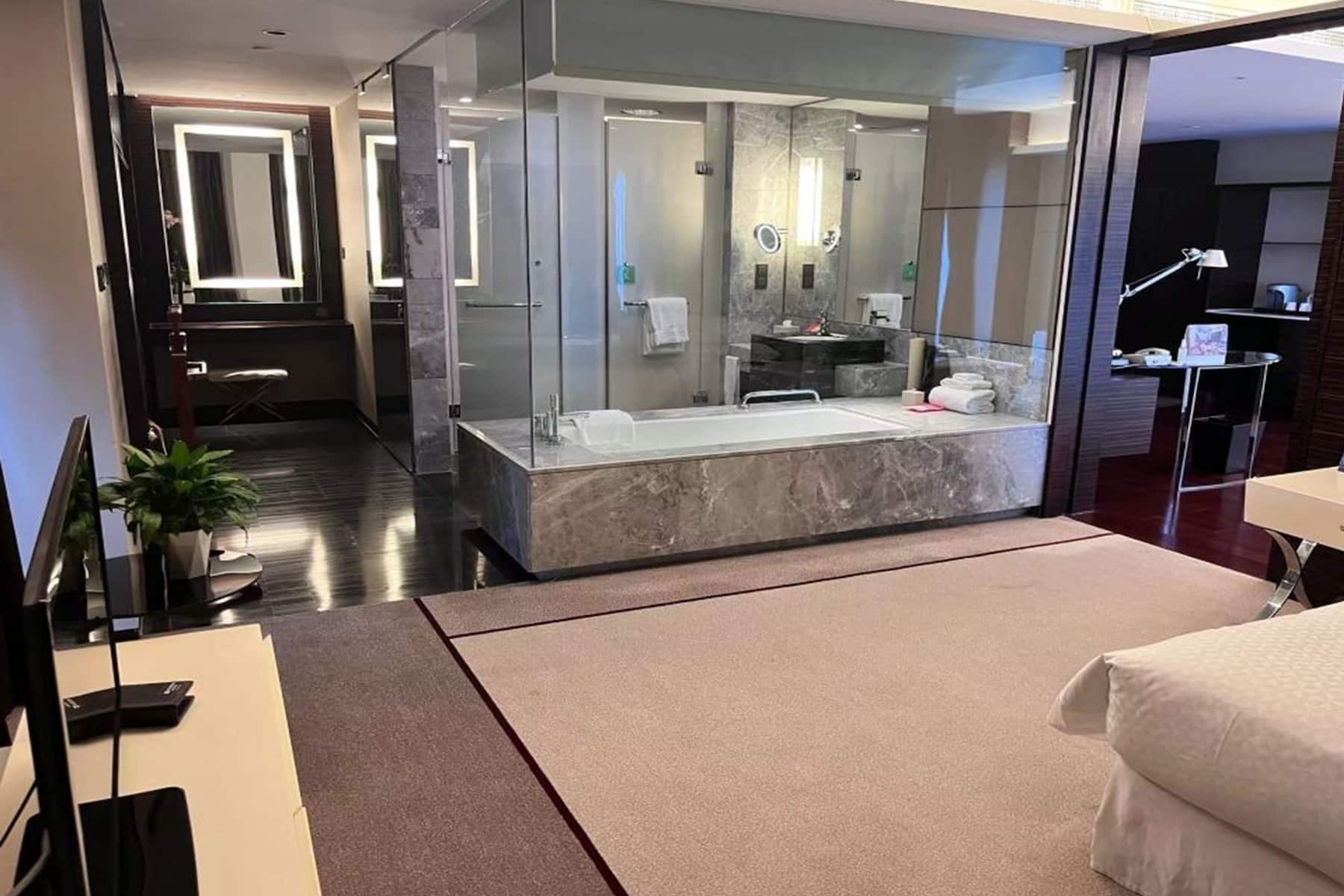 Wyndham Garden Yuhuan Downtown suite in Taizhou, Other than US/Canada