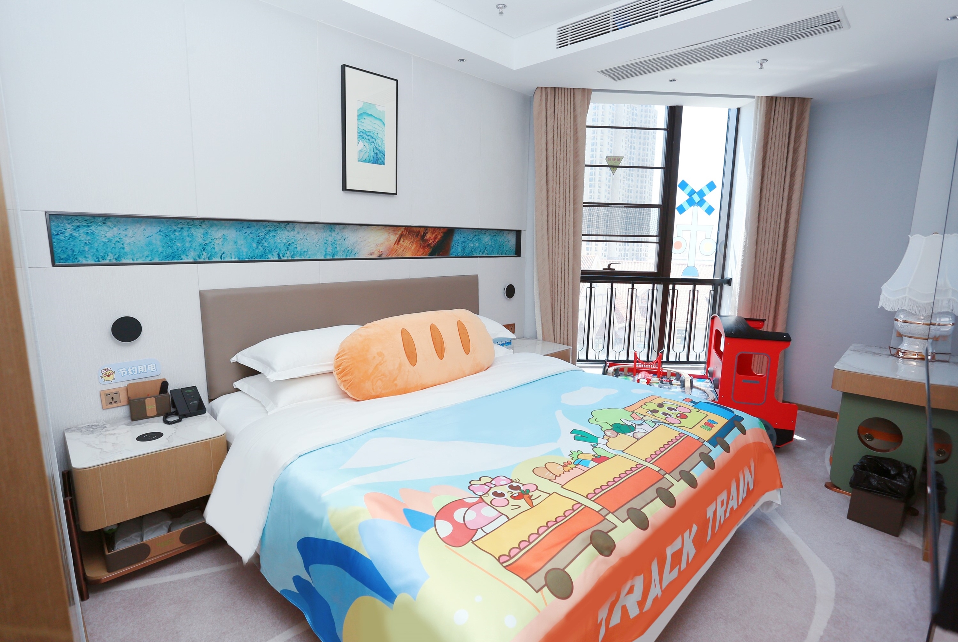 Guest room at the Wyndham Garden Weihai Dream Sea in Weihai, Other than US/Canada