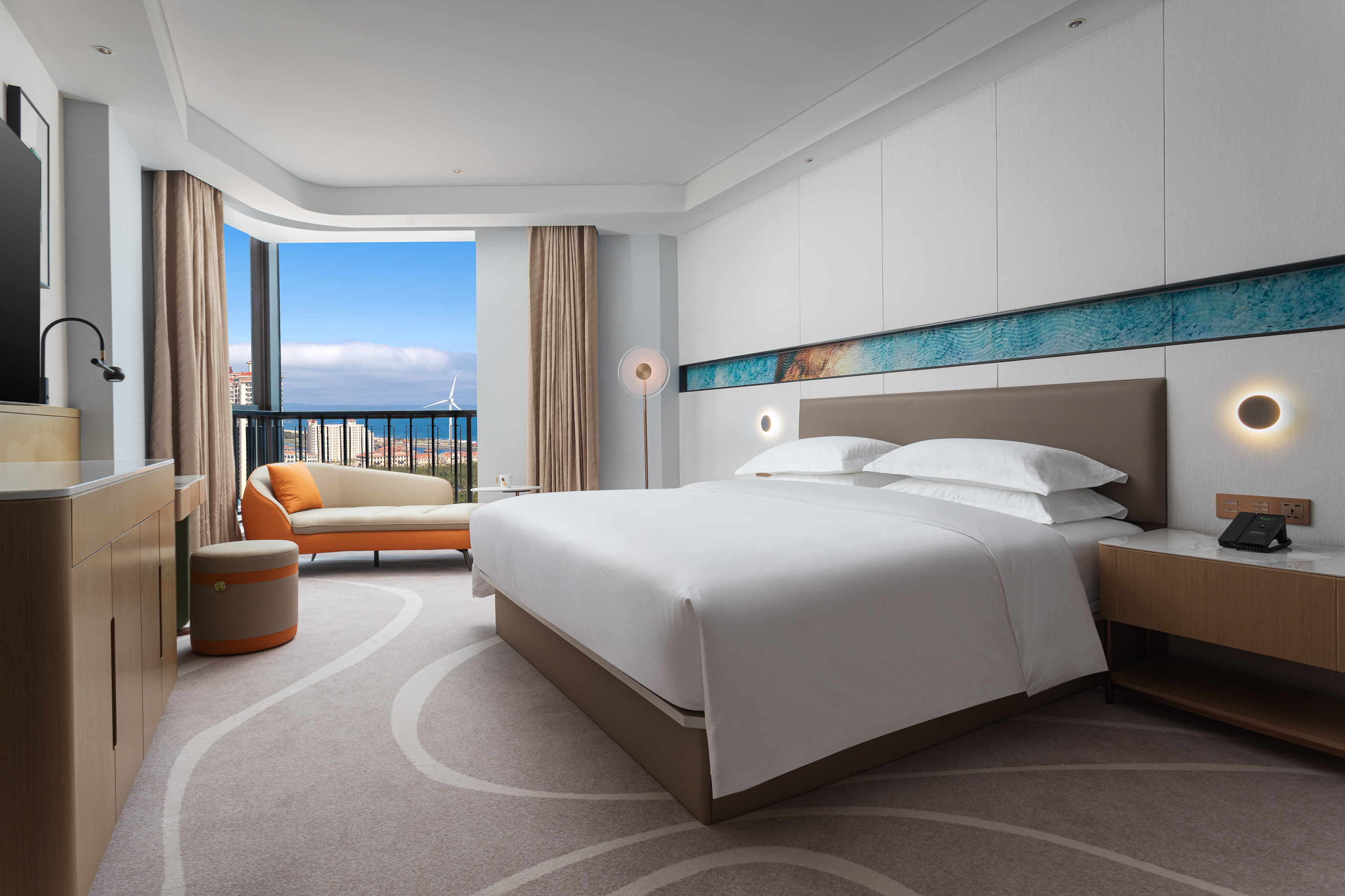 Guest room at the Wyndham Garden Weihai Dream Sea in Weihai, Other than US/Canada