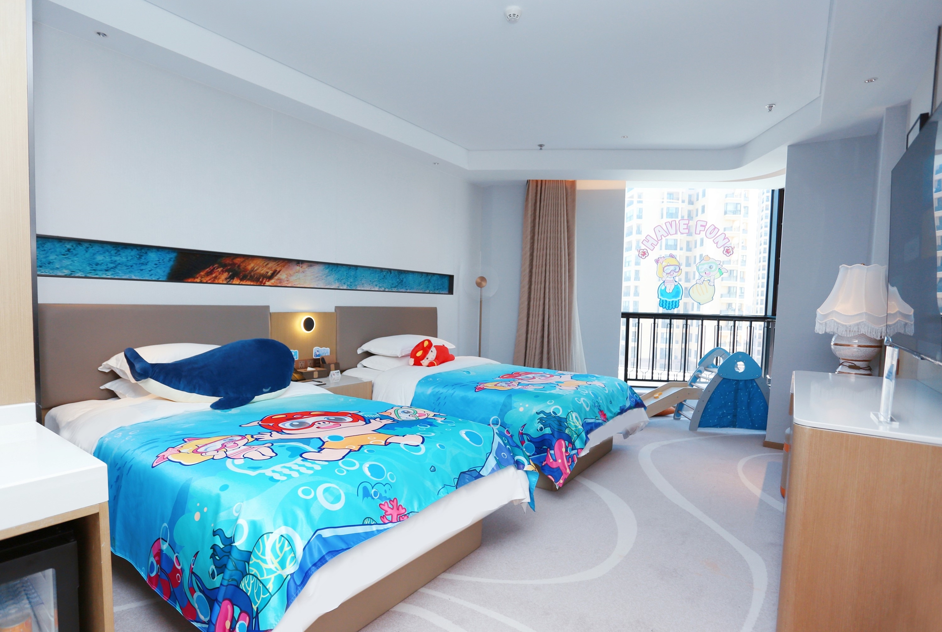 Guest room at the Wyndham Garden Weihai Dream Sea in Weihai, Other than US/Canada