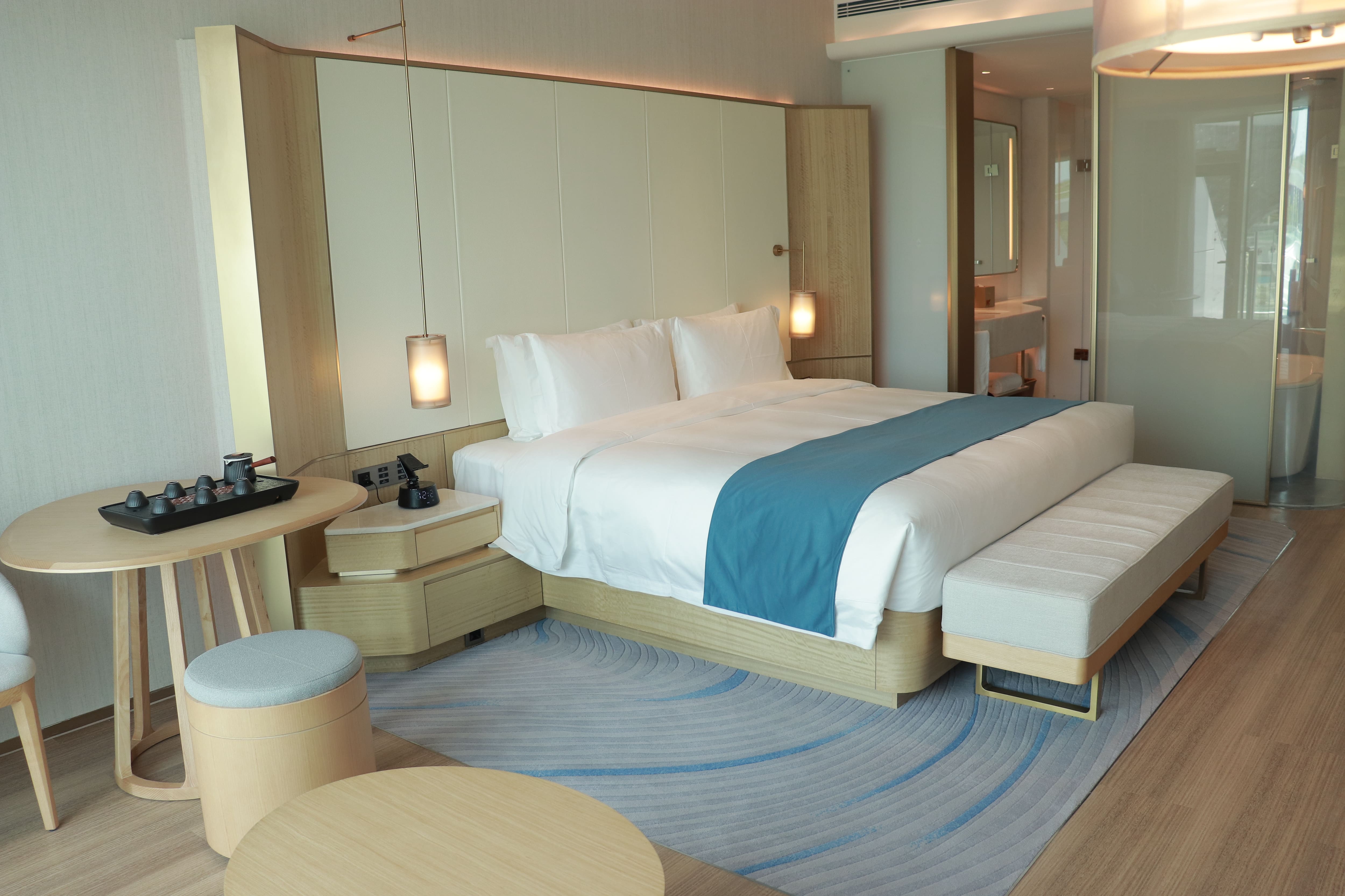 Guest room at the Wyndham Garden Jinjiang in Xishuangbanna Dai Autonomous P, Other than US/Canada